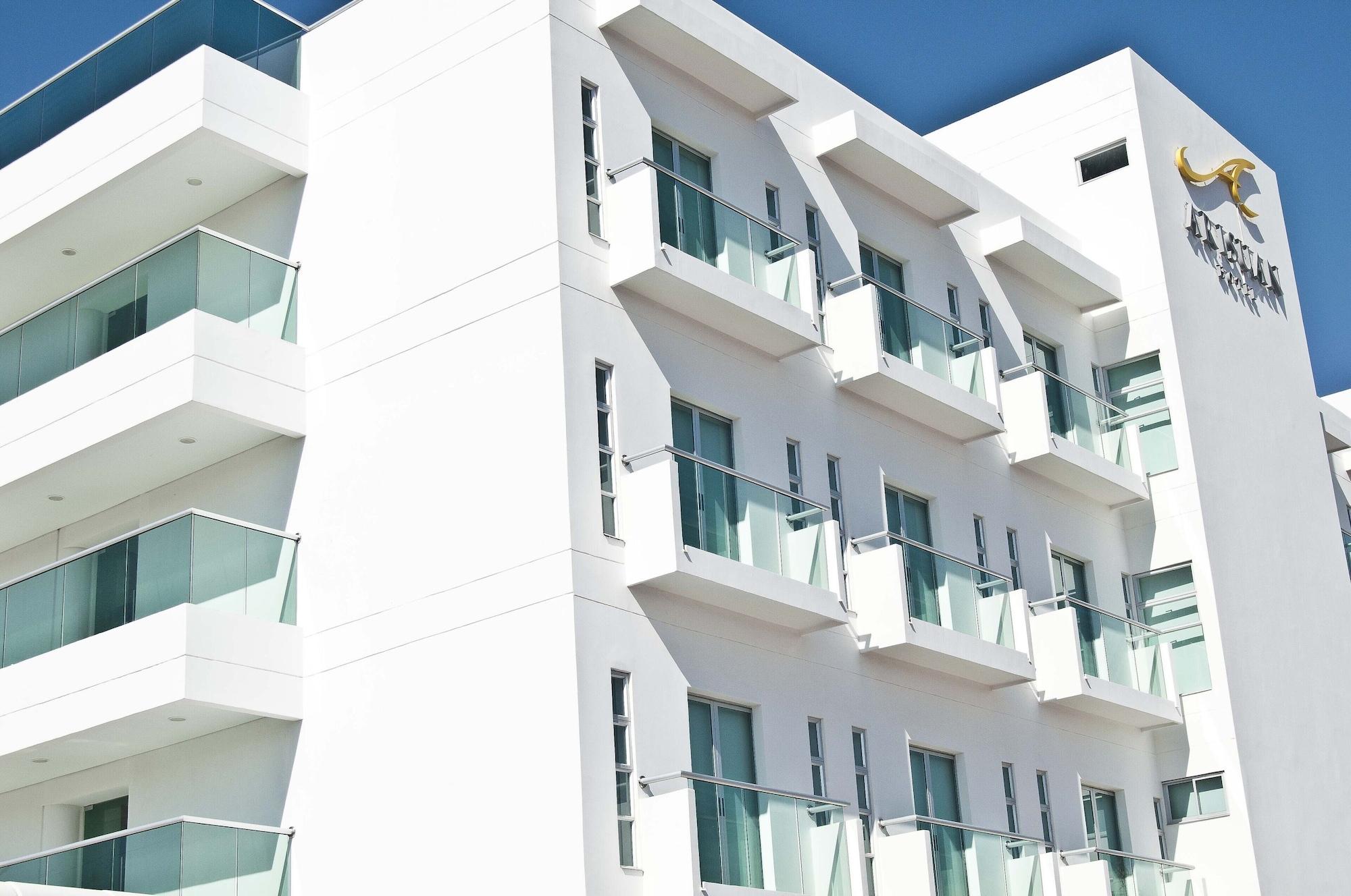 Varios Arisuan Hotel