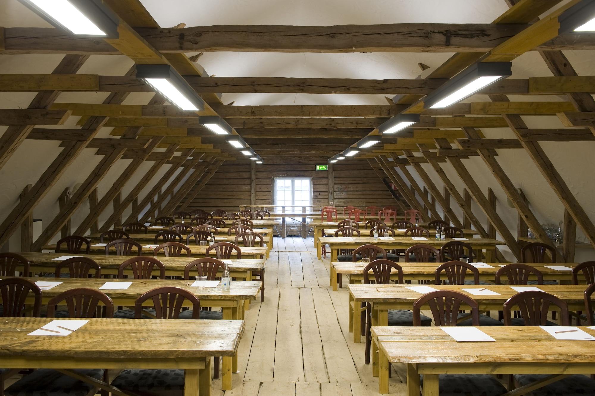 Sala de Reuniones Husby Säteri
