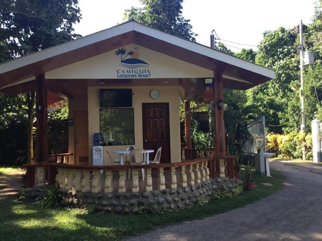 Vista Lobby CAMIGUIN LANZONES RESORT