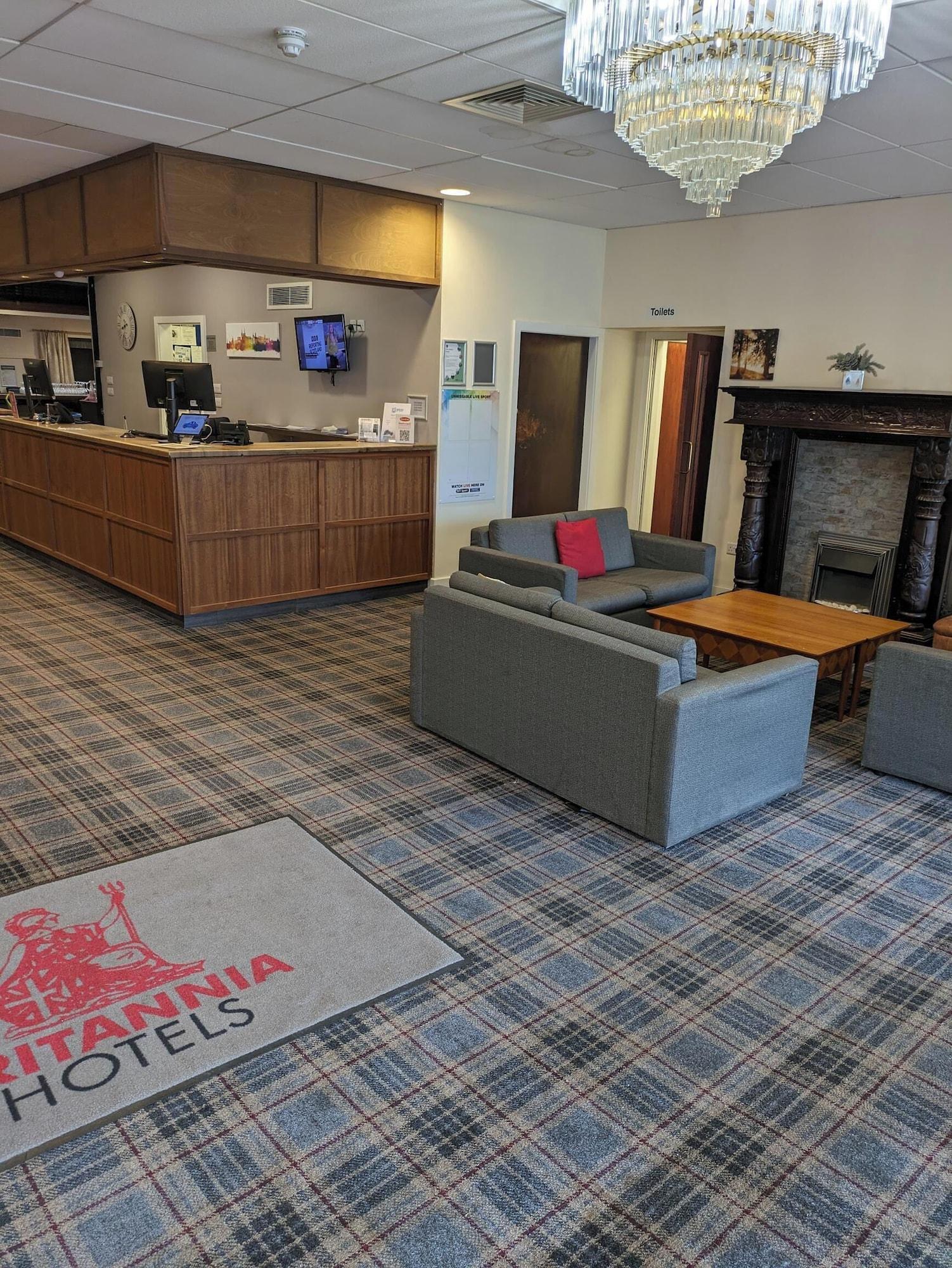 Vista Lobby Britannia Aberdeen Hotel