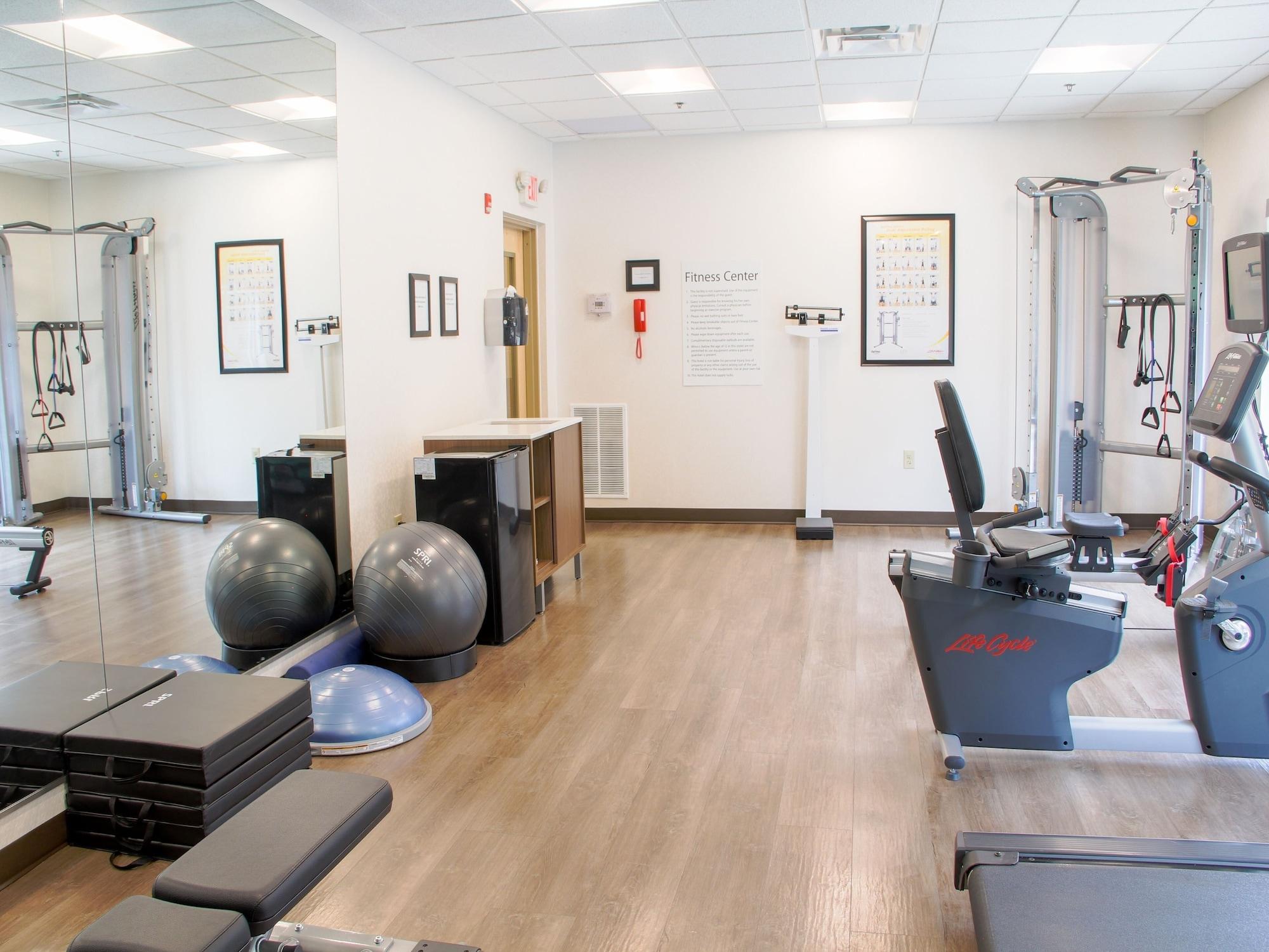Gimnasio Holiday Inn Express & Suites Danville by IHG