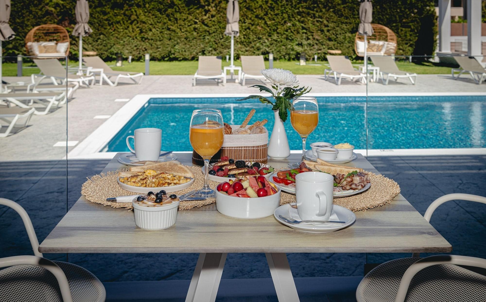 Equipamiento de Habitación White Canvas Boutique Studios