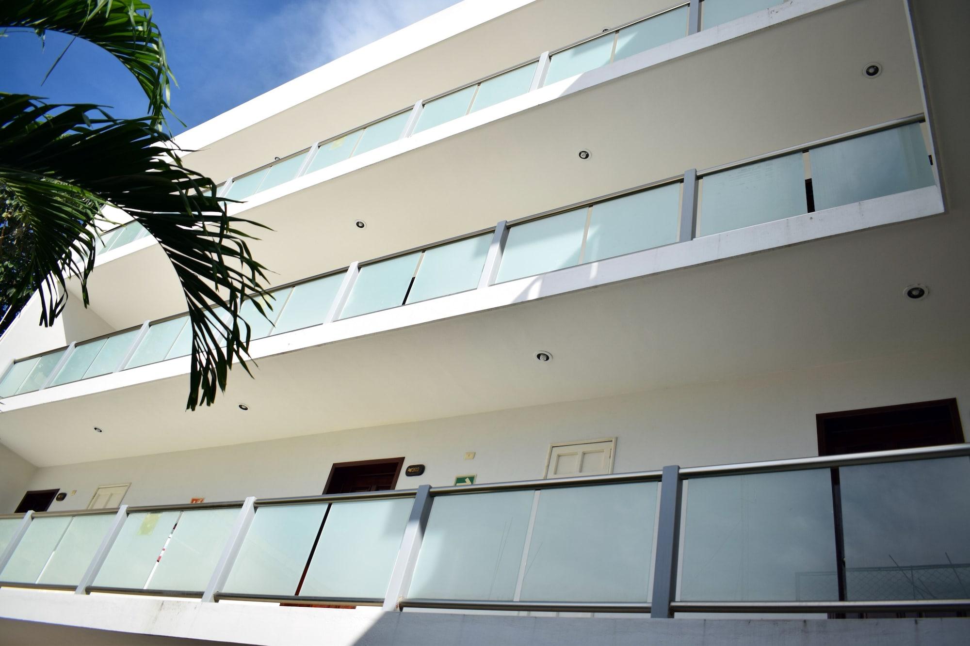 Vista Exterior Hotel Juliet
