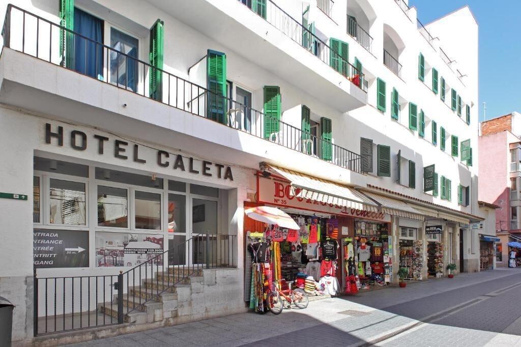 Varios Hotel Caleta