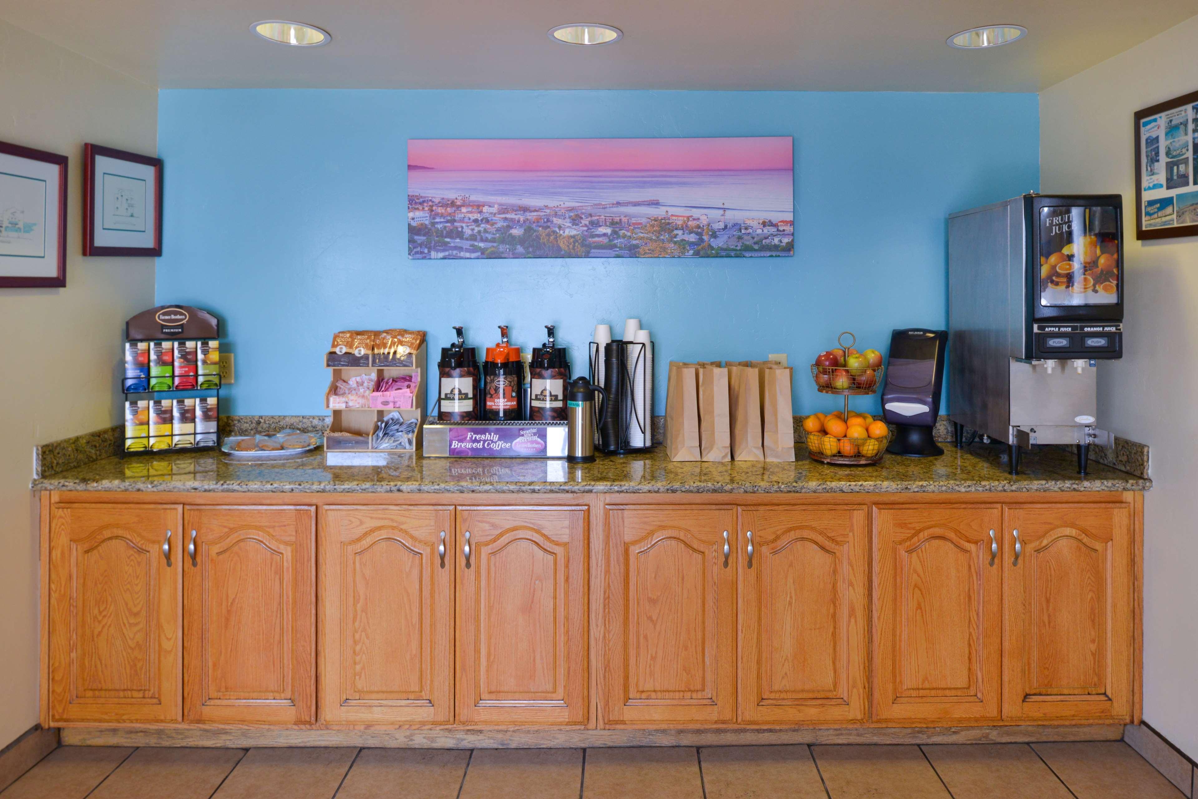 Restaurant Edgewater Inn And Suites