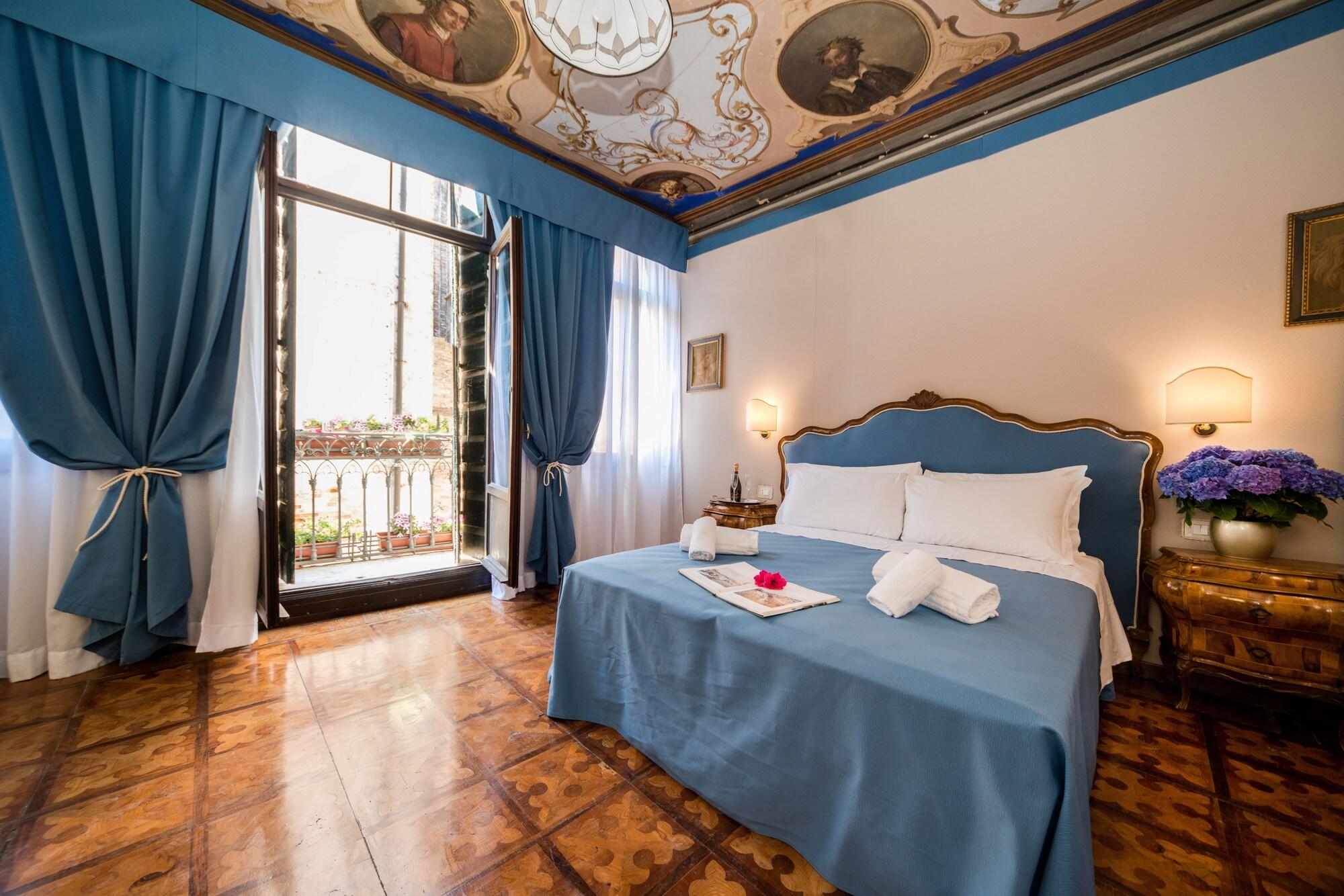 Varios Ca' Lavezzera