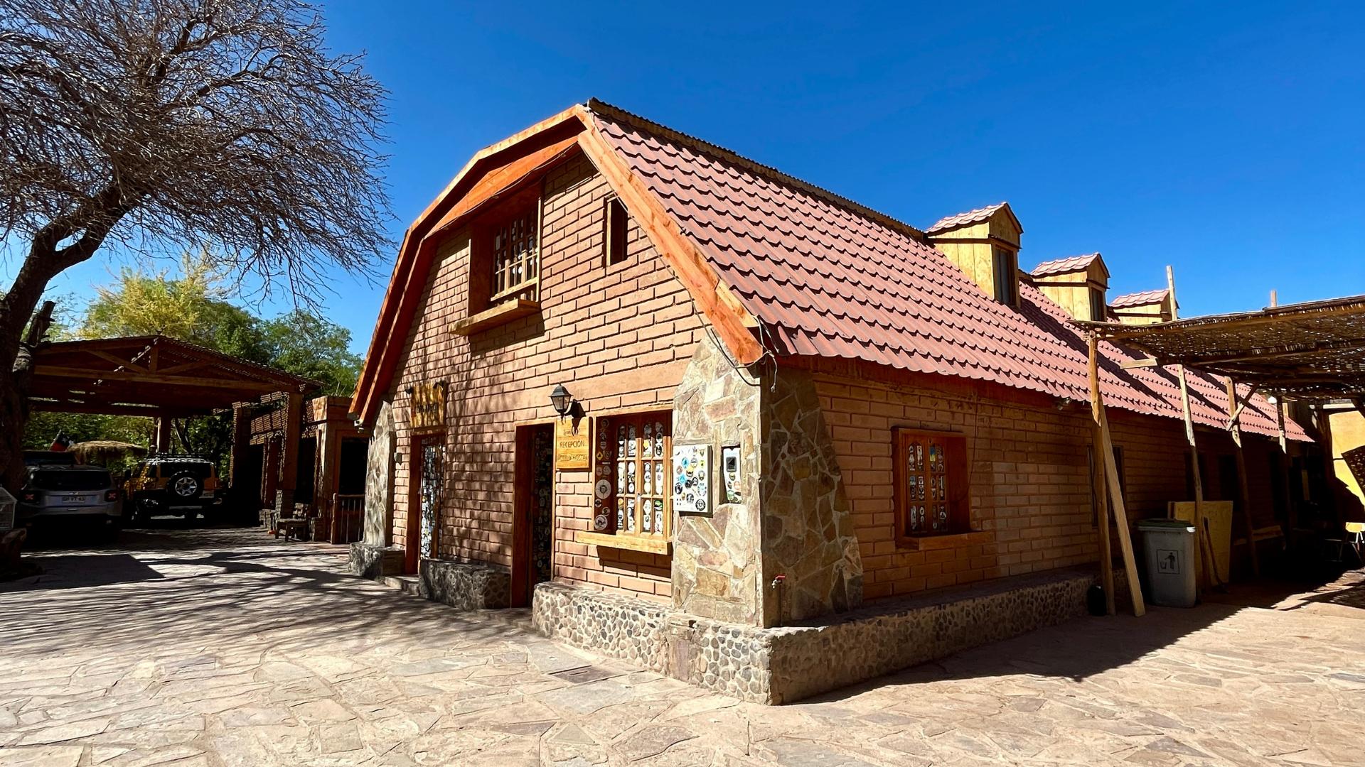 Vista Exterior Hostal Corvatsch Chile