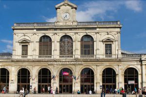 Alojamiento - Hôtel de Londres