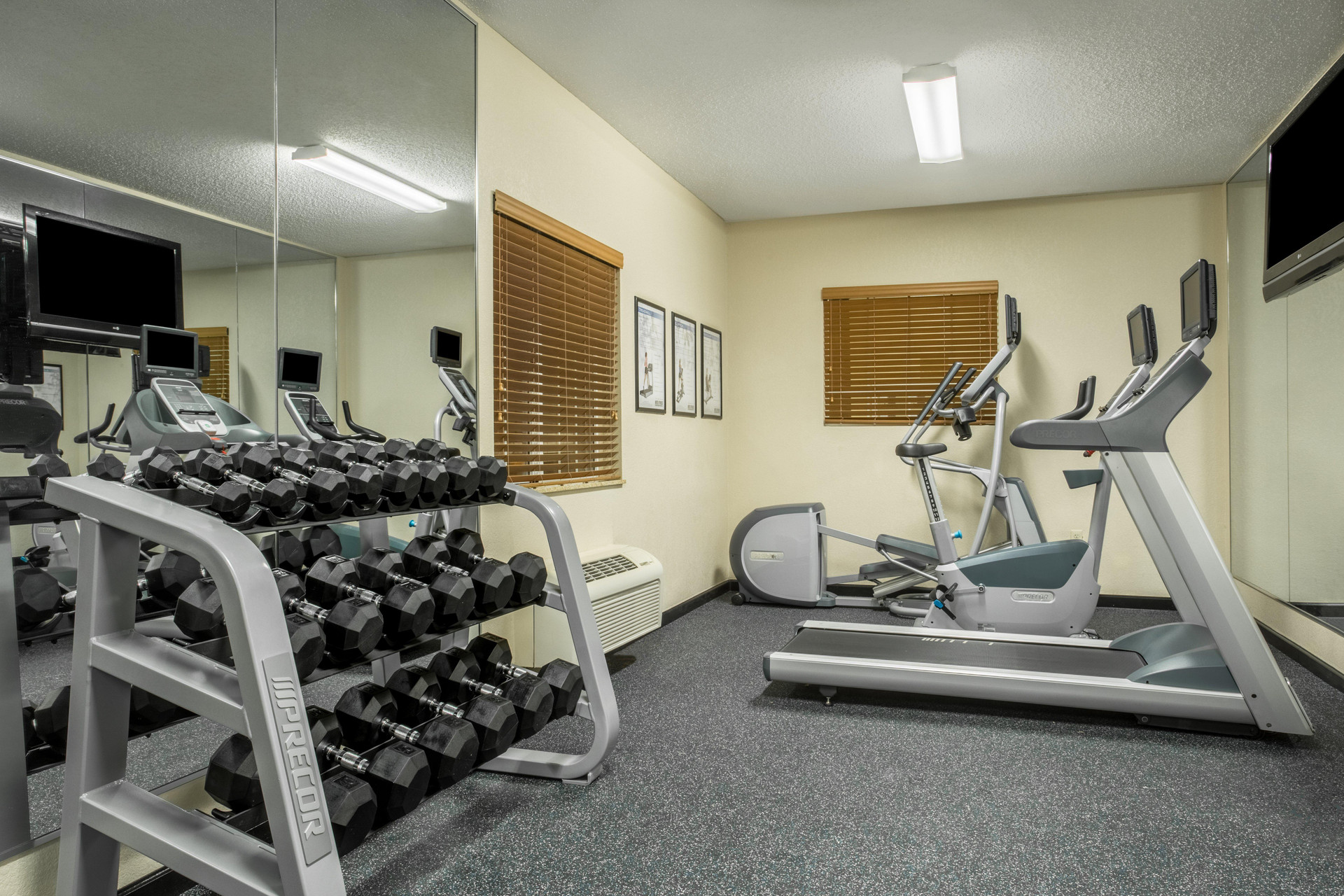 Instalaciones Recreativas Candlewood Suites Nogales by IHG