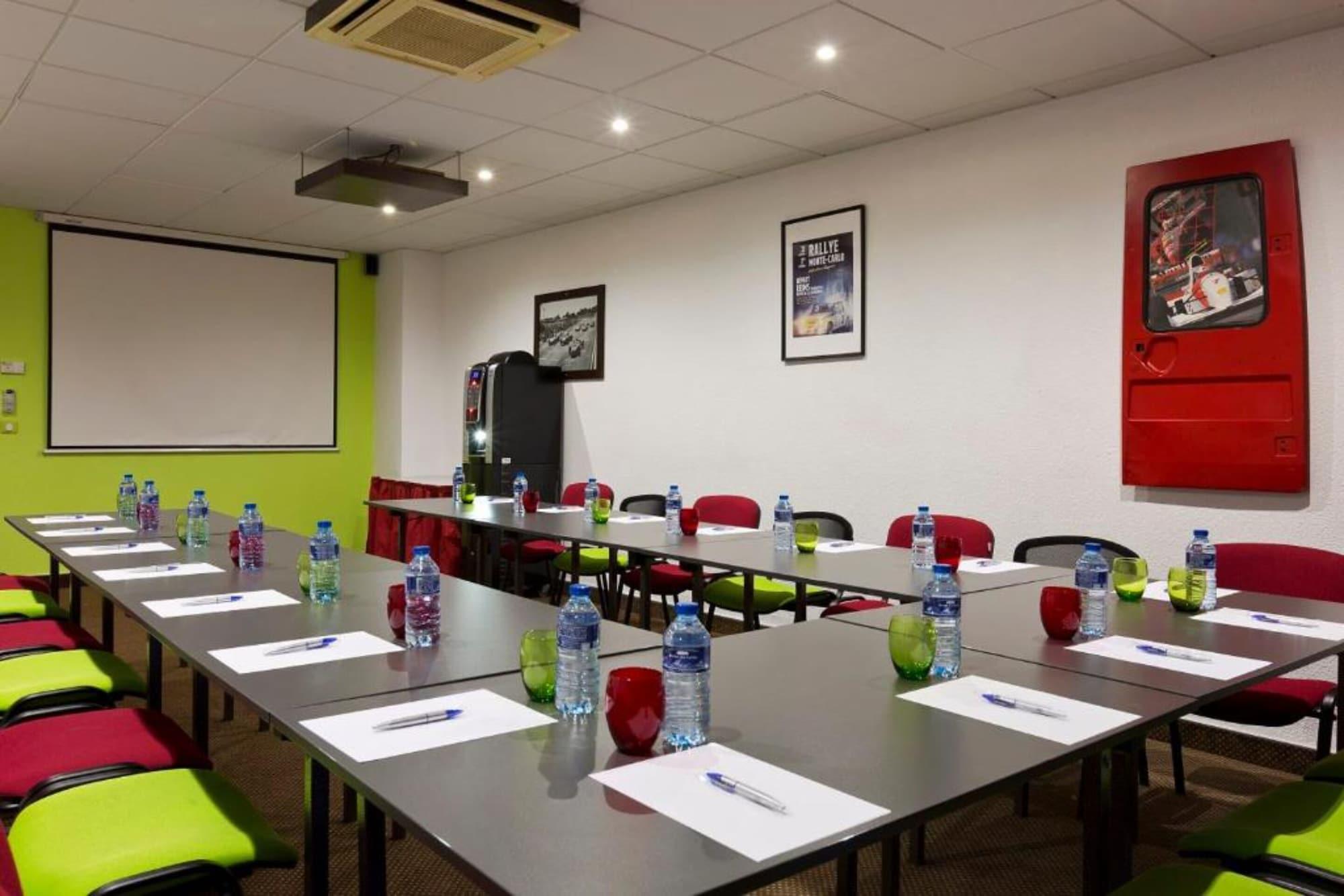 Sala de Reuniones Enzo Hotels Reims Tinqueux By Kyriad Direct