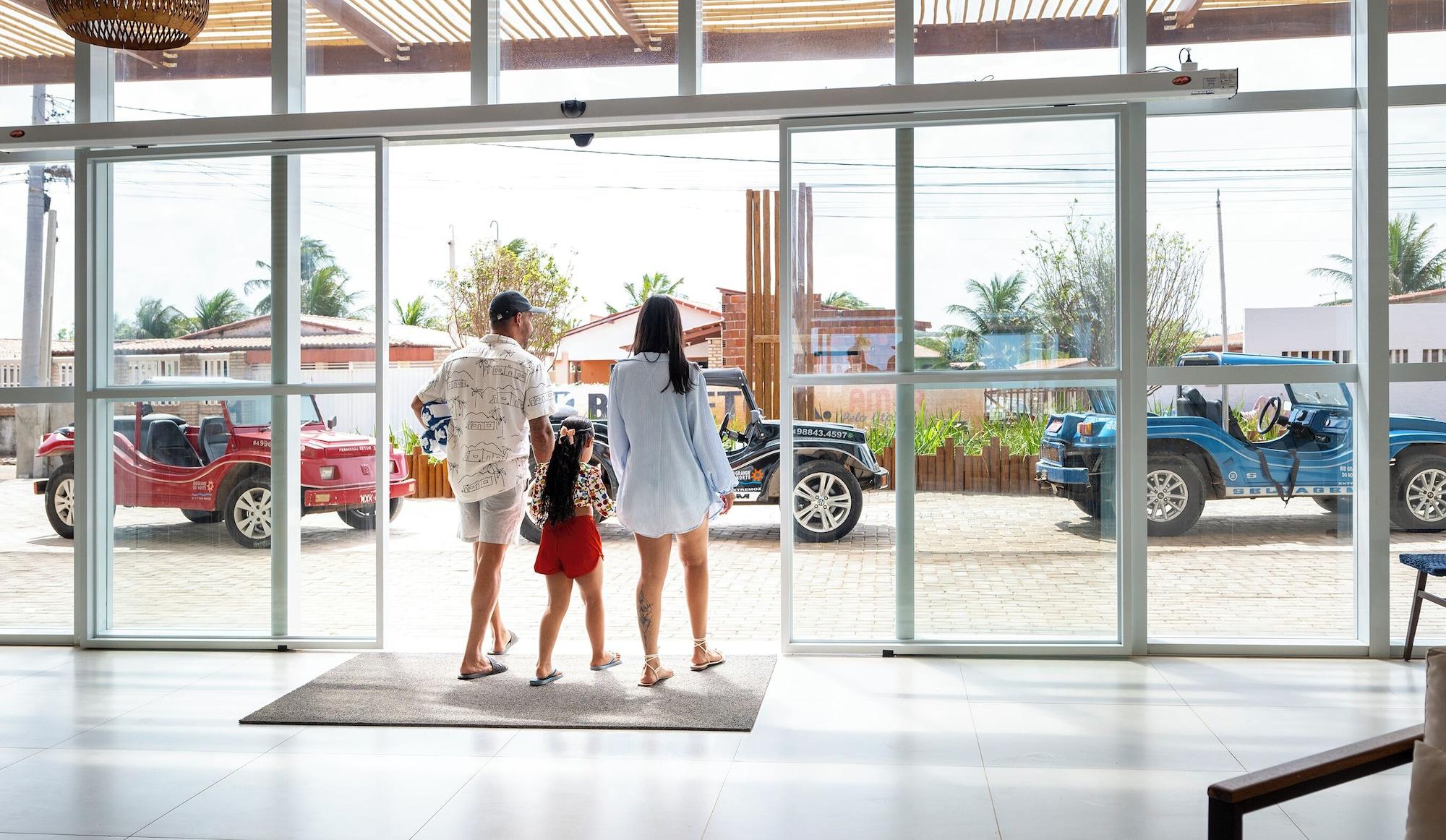 Vista Exterior Wyndham Natal Pitangui Praia