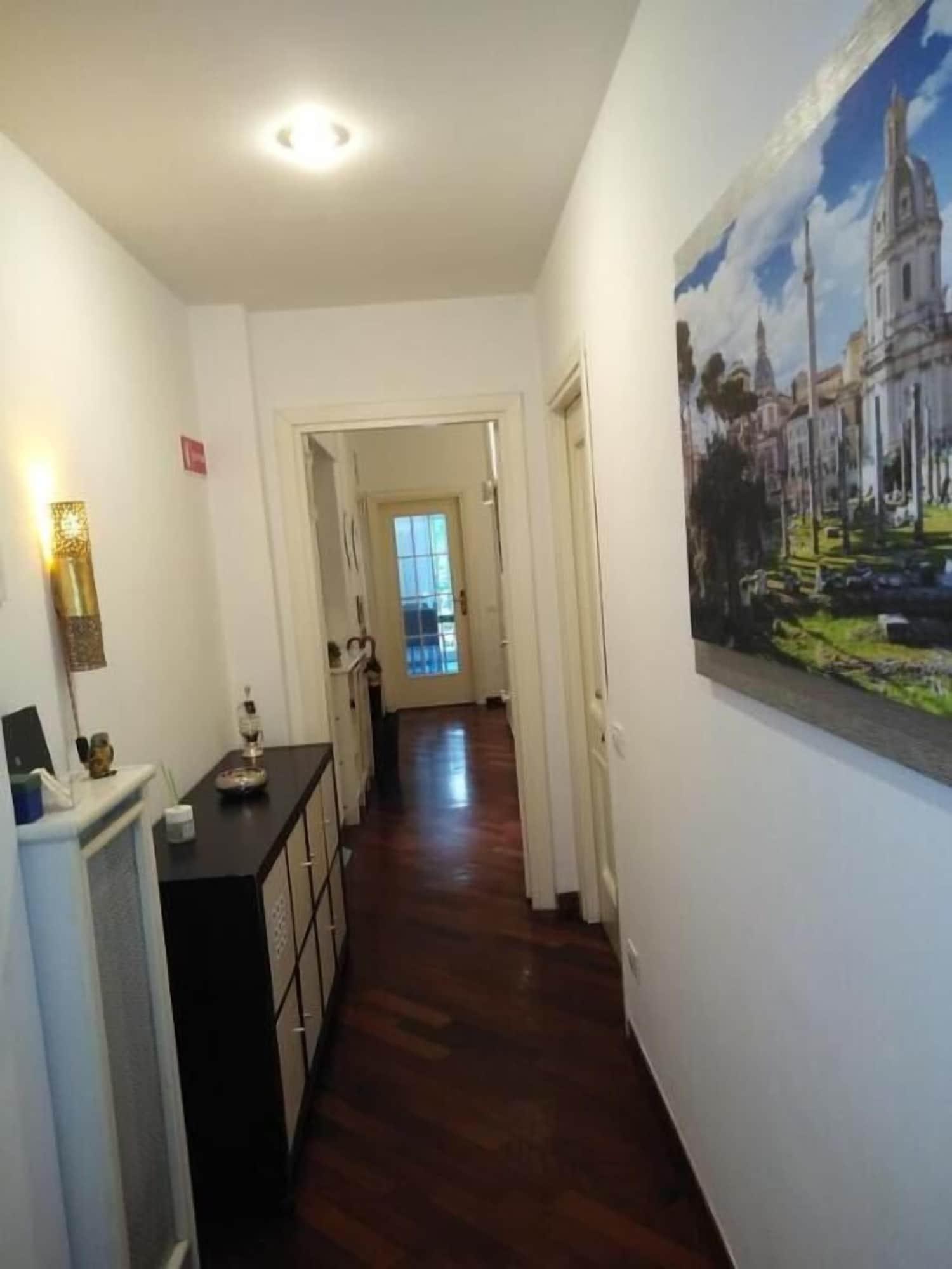 Vista Lobby Garden of Rome Guesthouse