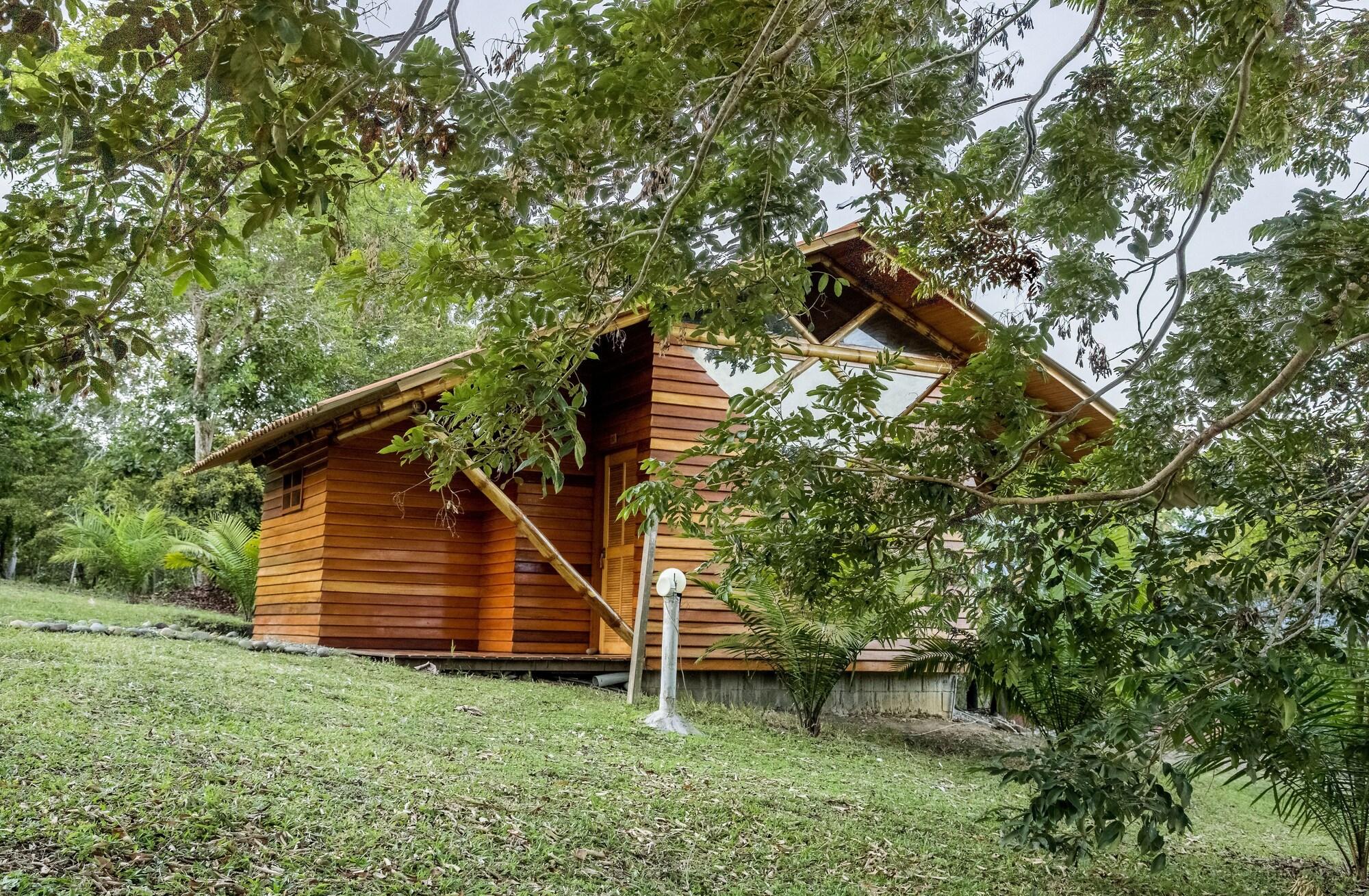 Varios Huasai Wasi Ecolodge