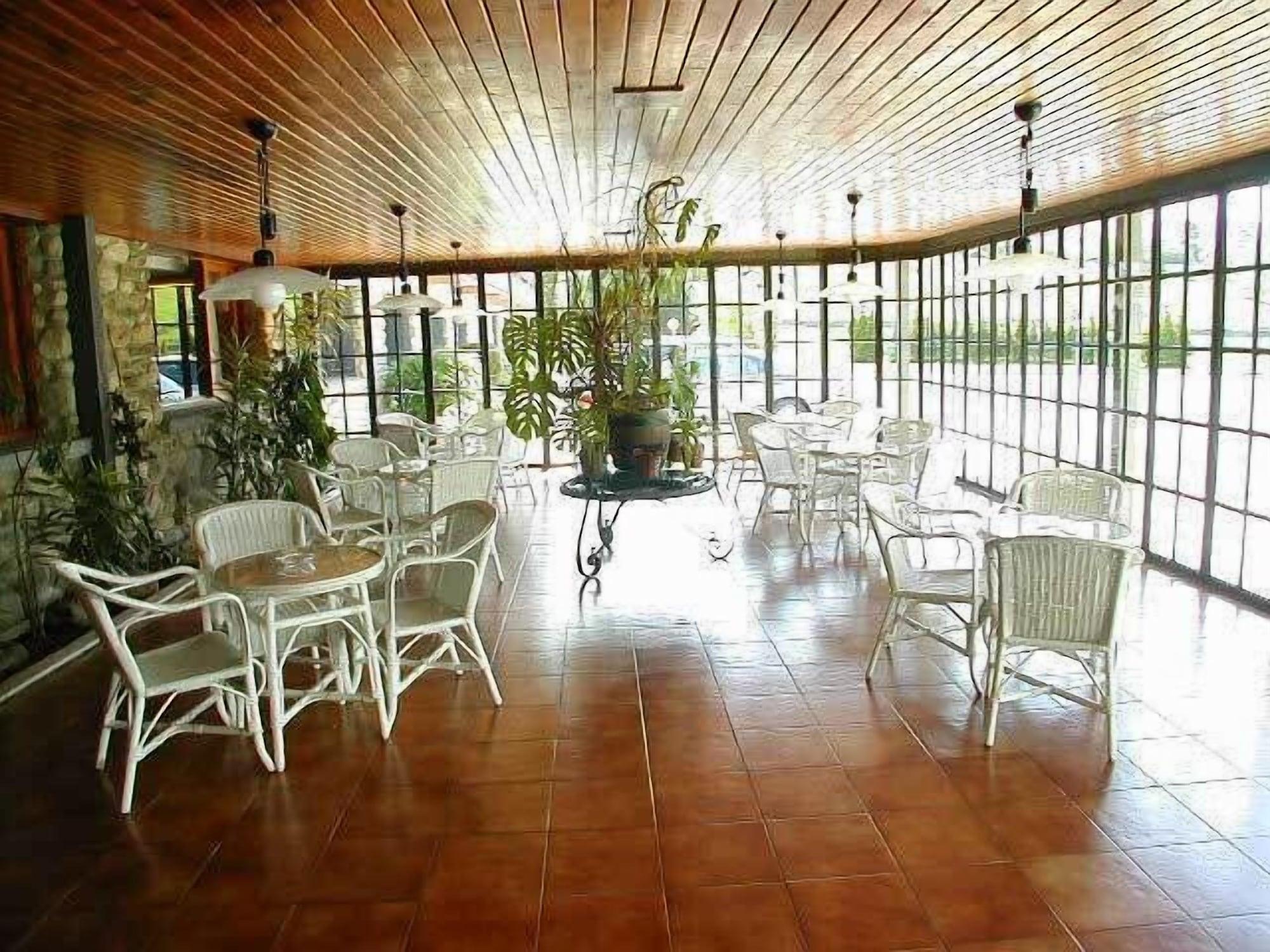 Vista Exterior Hotel San Ángel