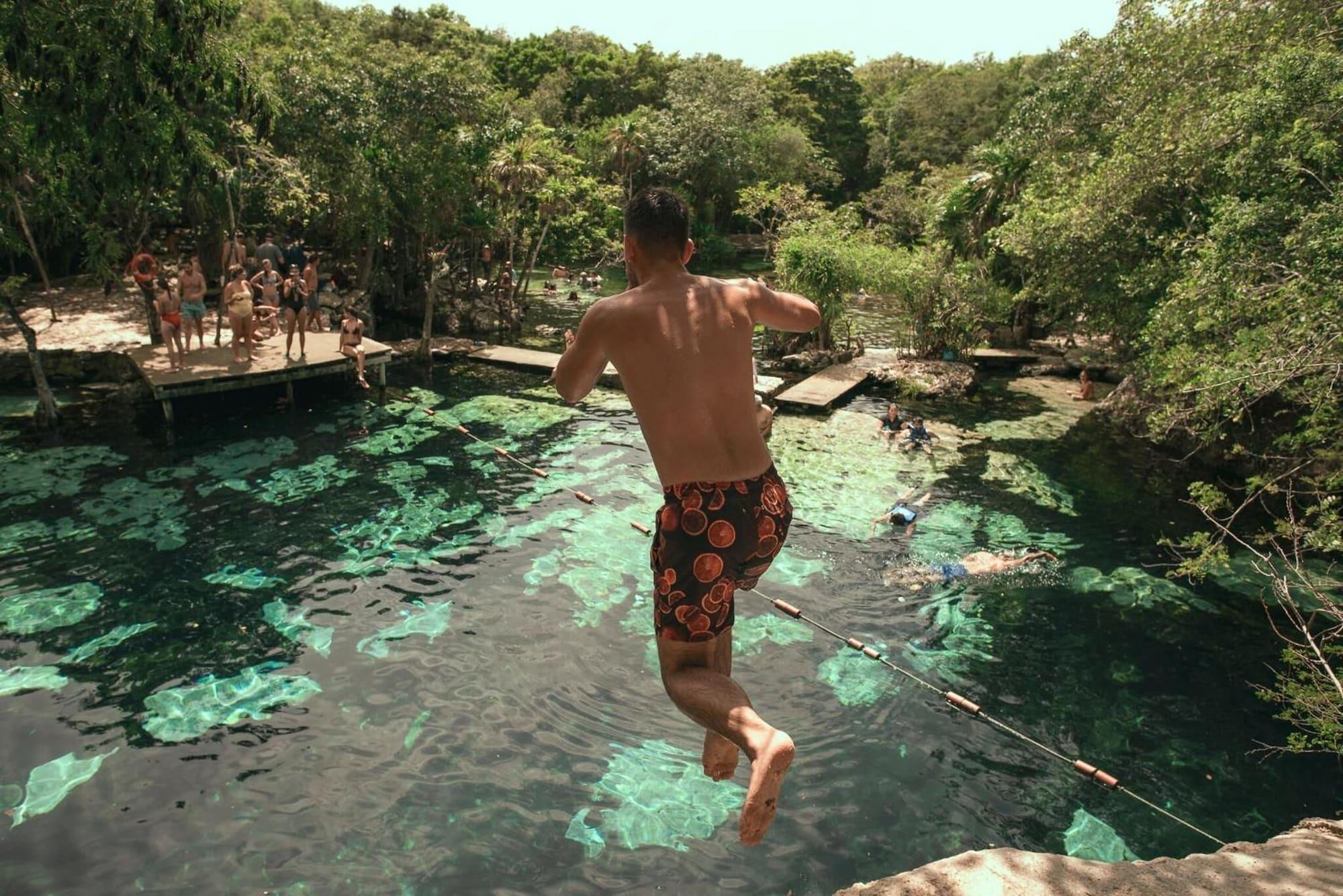 Gimnasio Che Playa Hostel & Bar