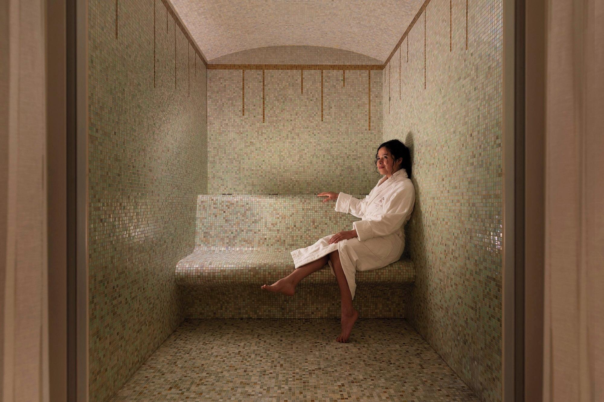 Spa Prince de Galles, a Luxury Collection Hotel, Paris