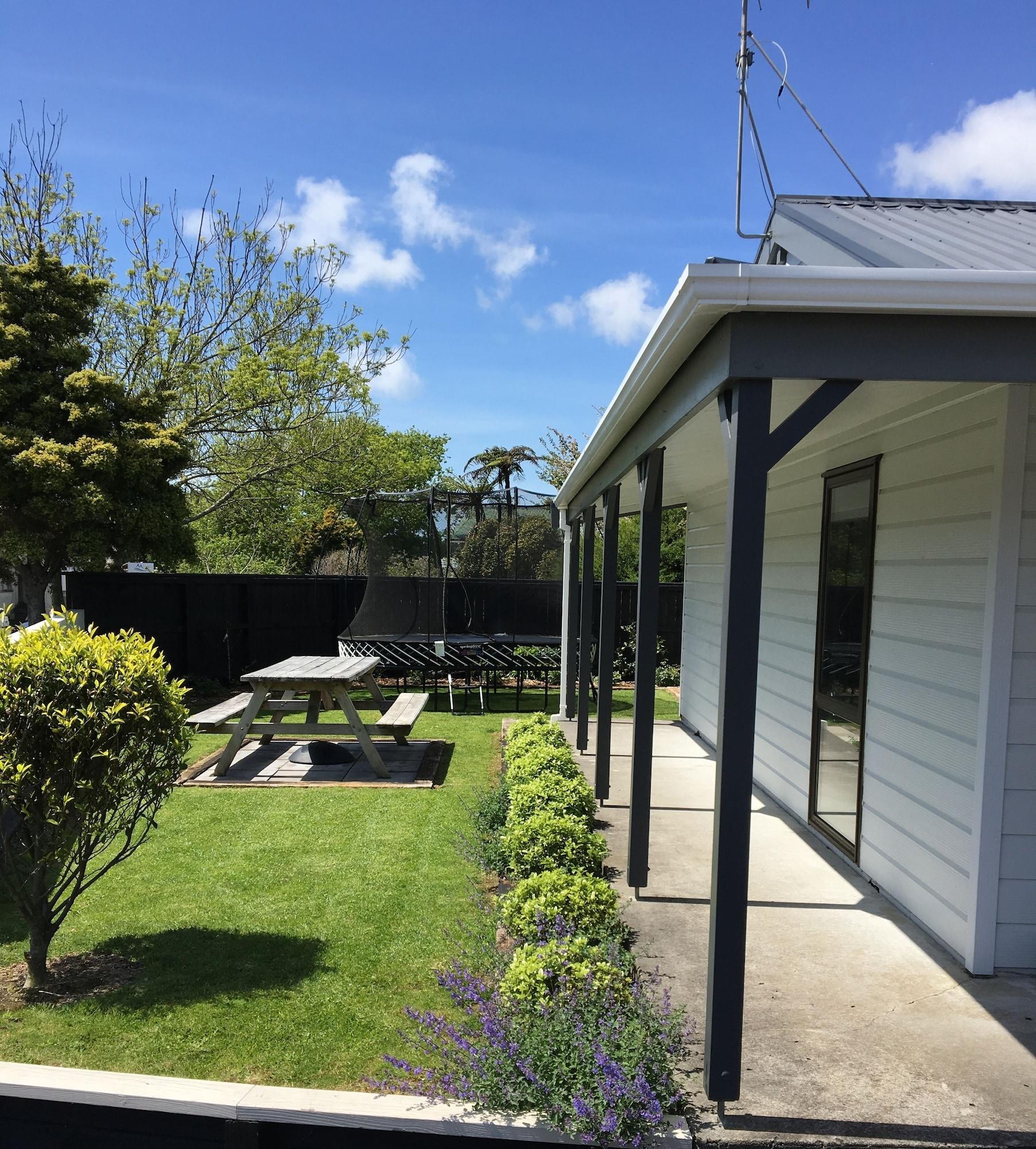Instalaciones Recreativas Lockwood Manor Motel