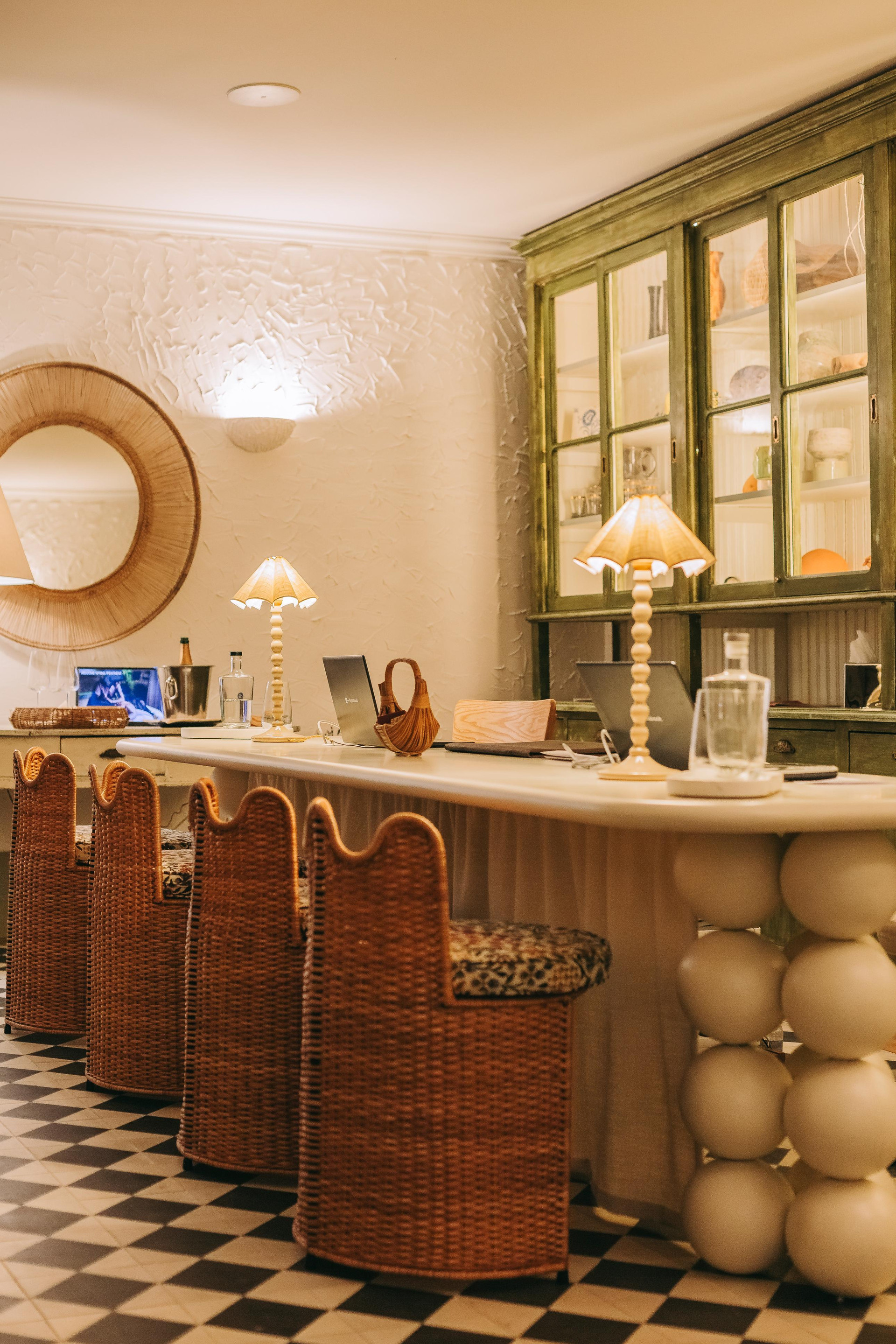 Vista Lobby Torel Saboaria