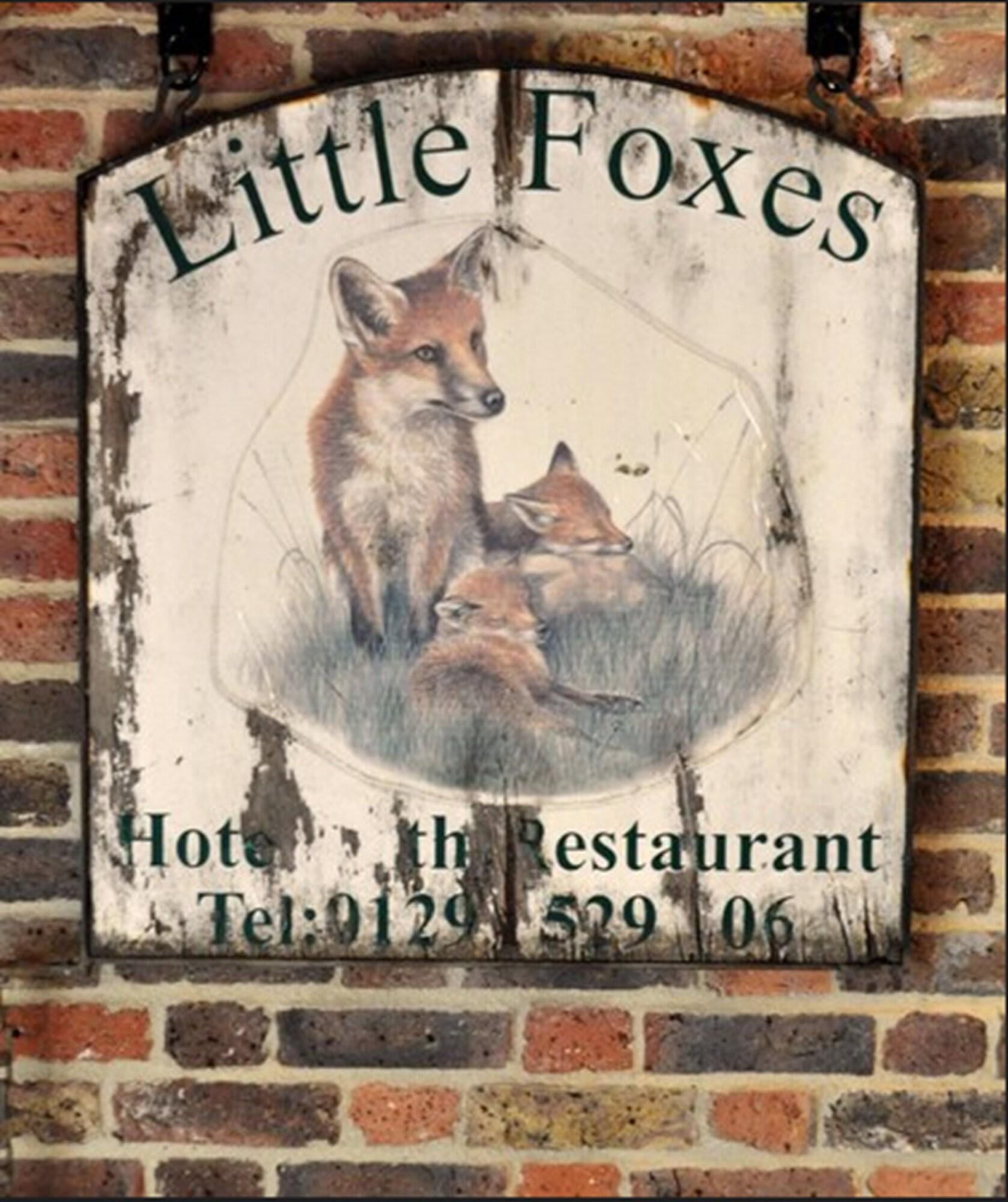 Bar/Salón Little Foxes Hotel