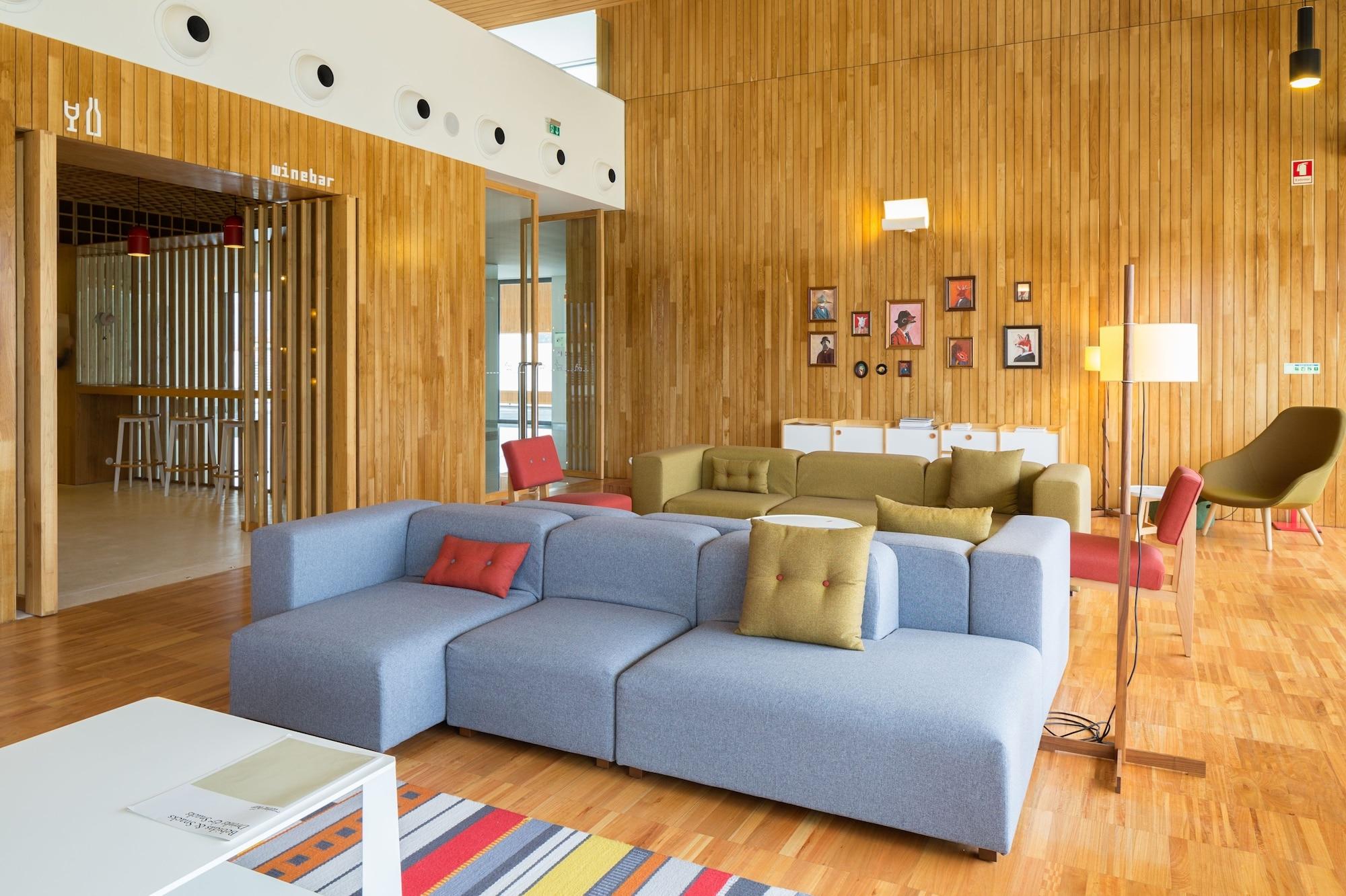Vista Lobby Hotel Minho