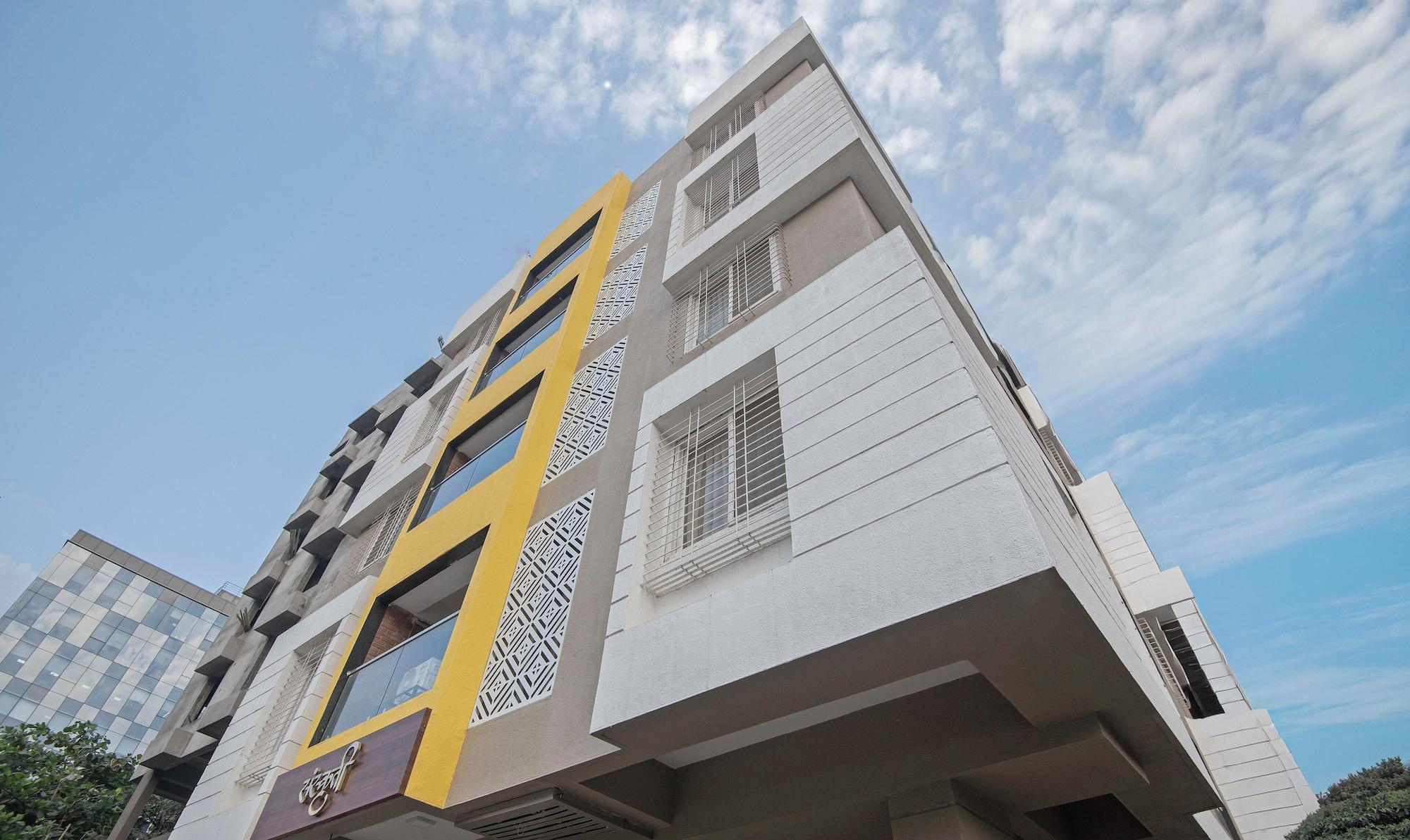 Vista Exterior Treebo Sunrise Apartments