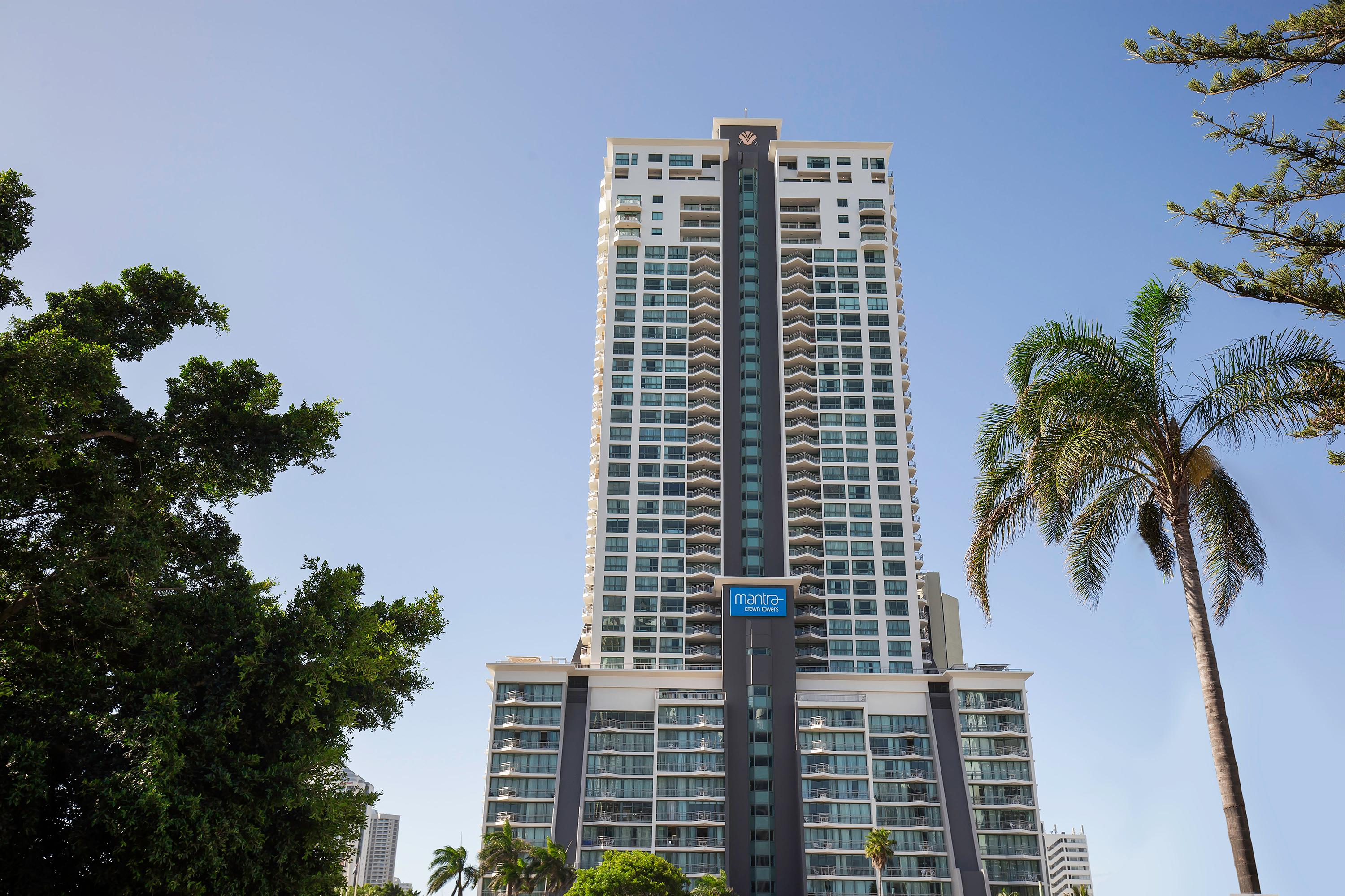Vista Exterior Mantra Crown Towers Surfers Paradise