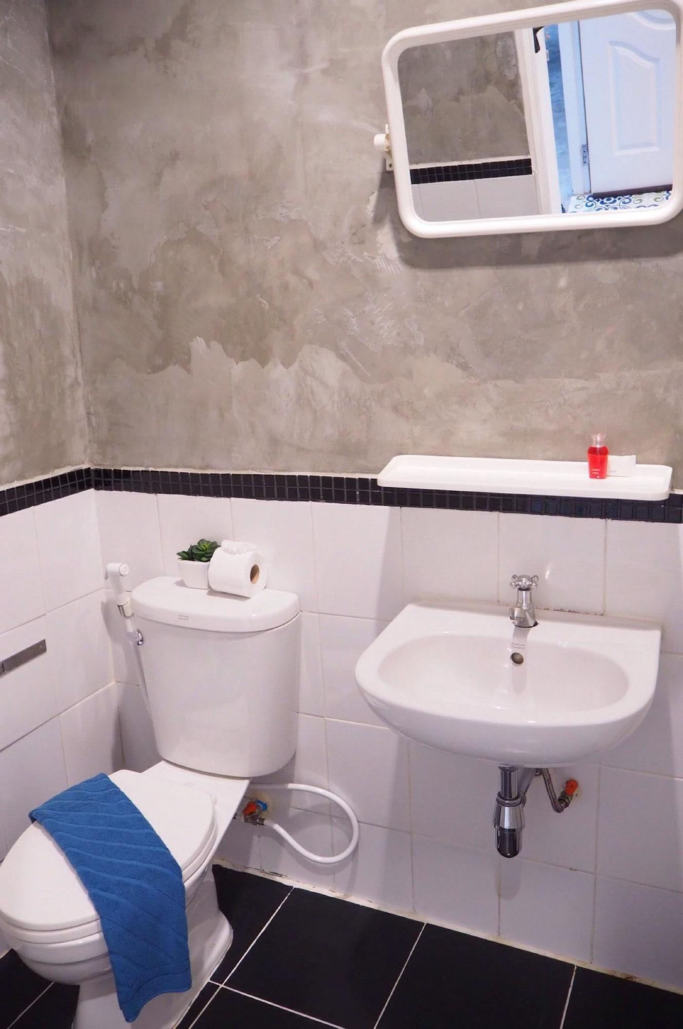 Baño Chino Town at Yaowarat Phuket
