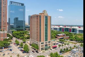 Alojamiento - Embassy Suites by Hilton Houston Downtown Convention Center