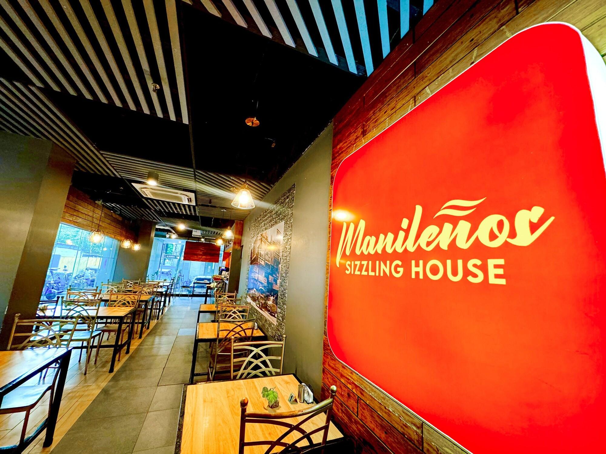 Restaurant Red Planet Manila Bay