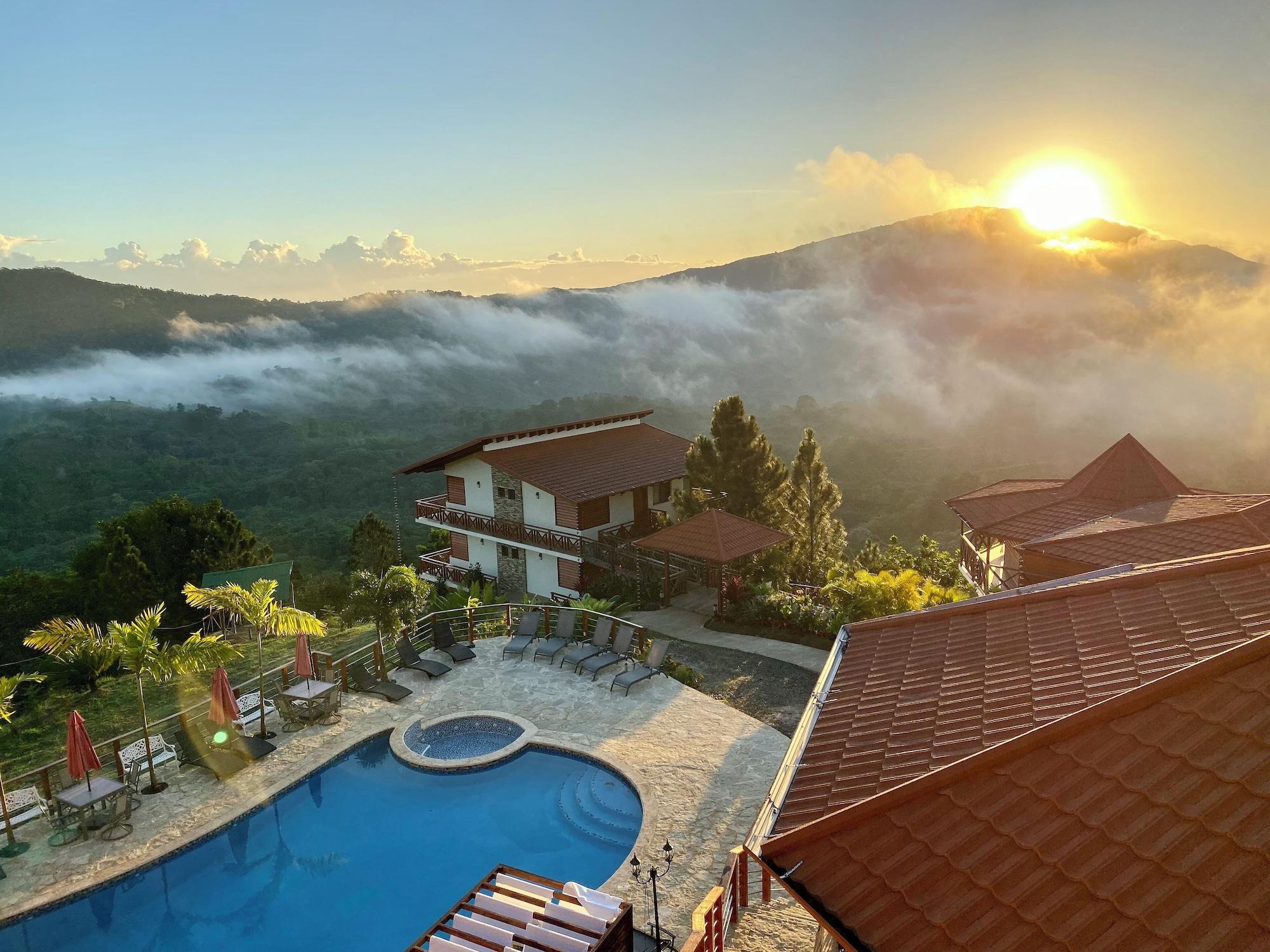 Varios Fabulous Village & Resort