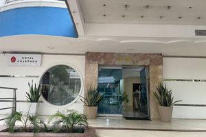 Alojamiento - Hotel Charthon