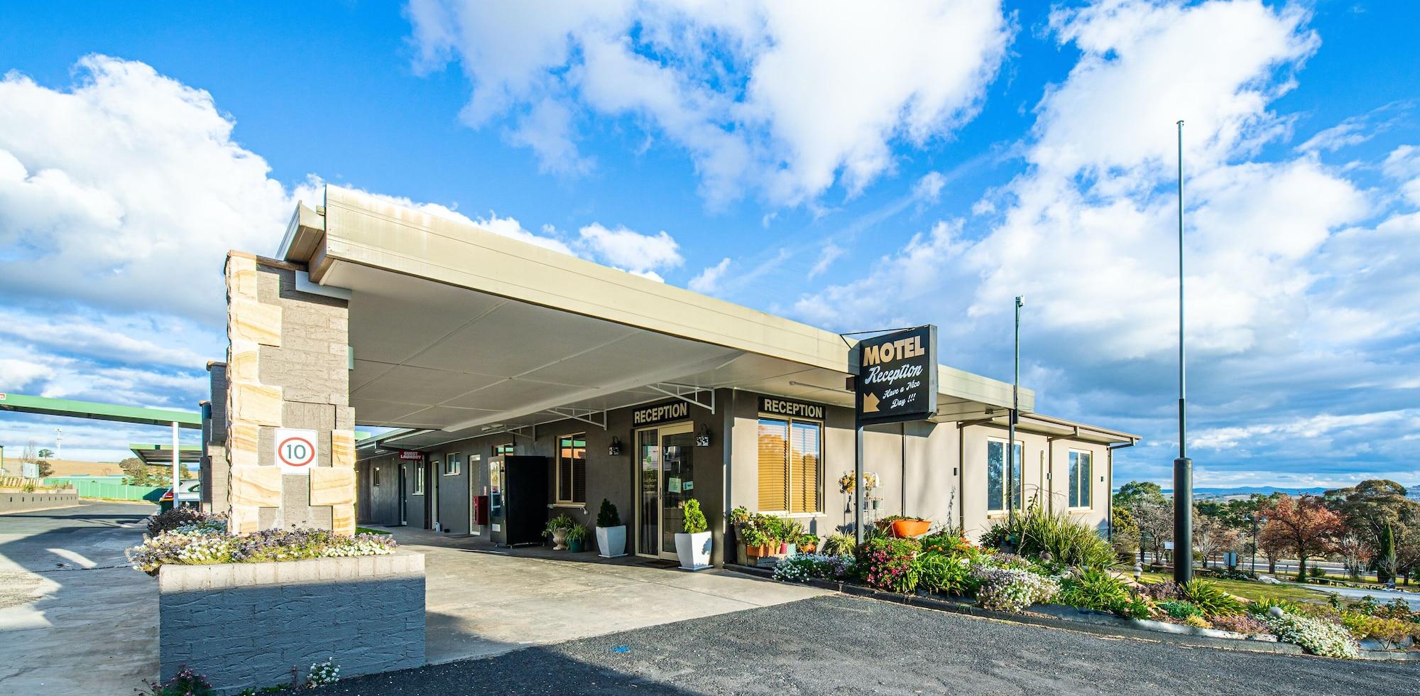 Vista Exterior Gold Panner Motor Inn