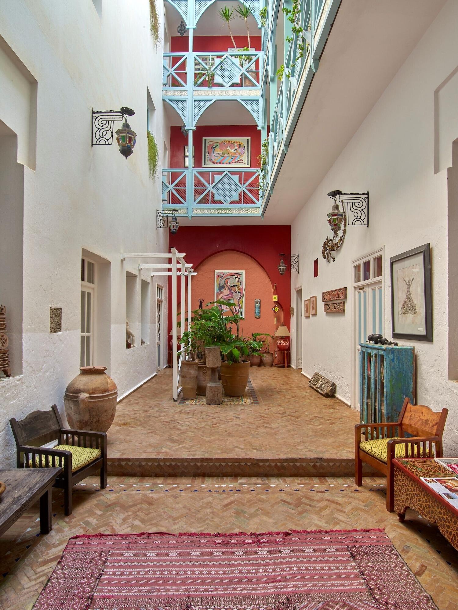 Vista Lobby Ryad Watier