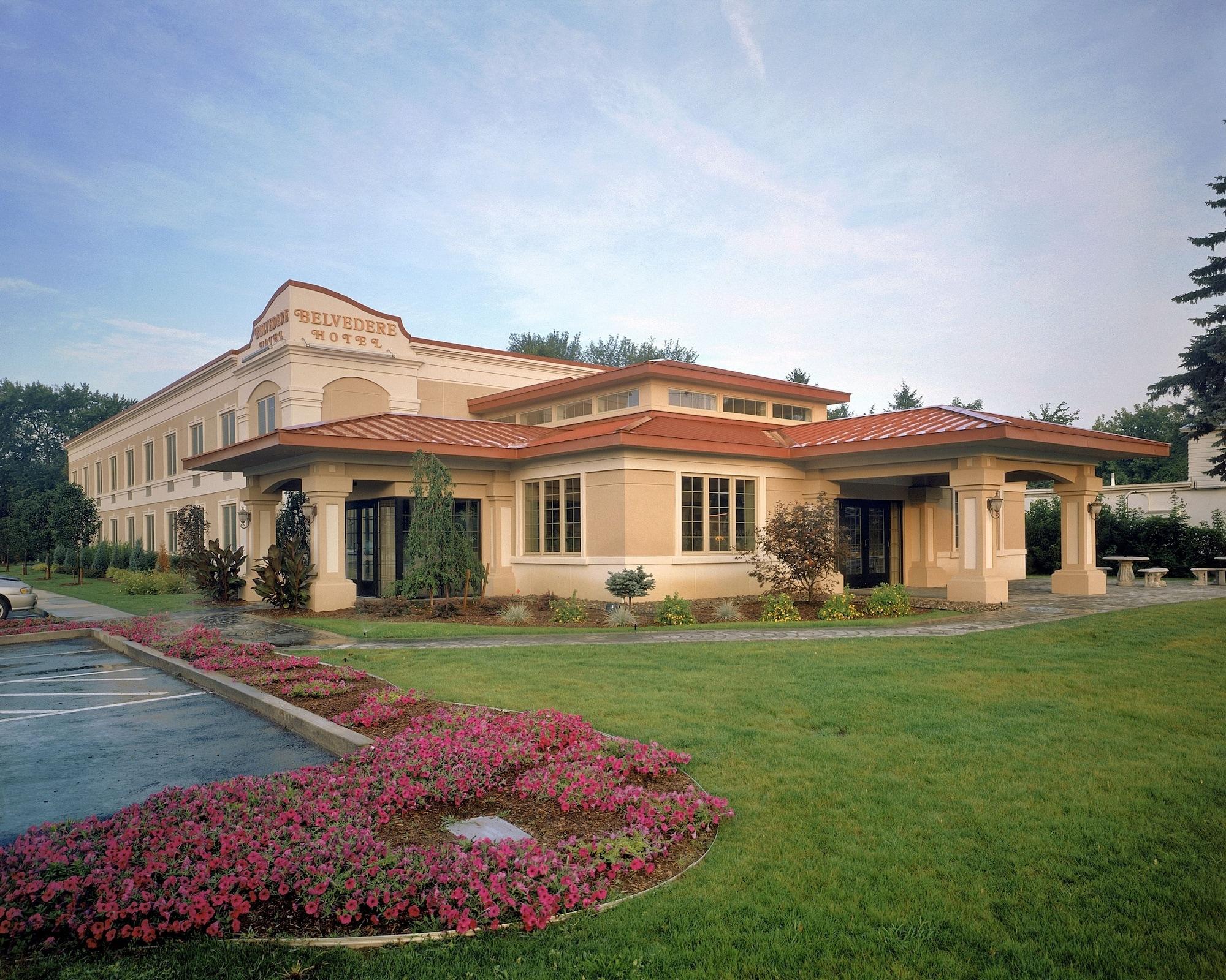 Varios Belvedere Inn