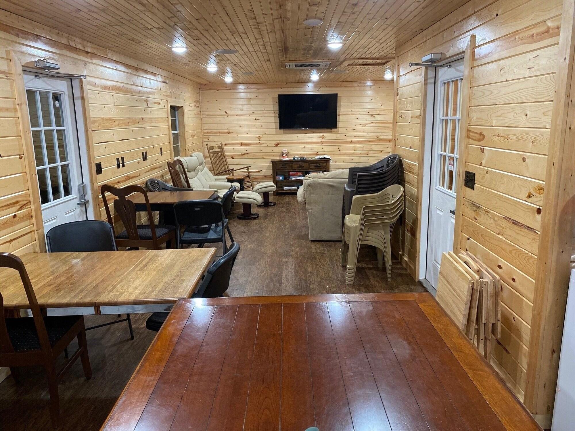 Sala de Reuniones Do Drop Inn RV Resort and Cabins