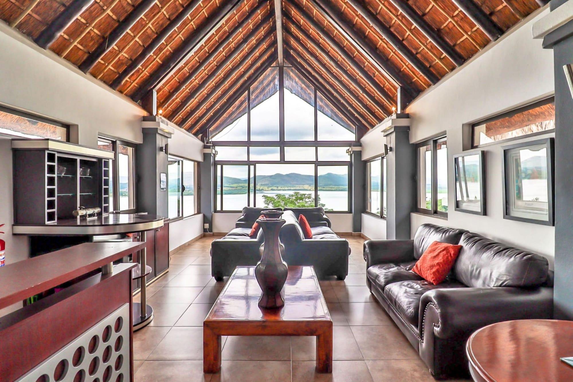 Vista Lobby Galagos Lodge