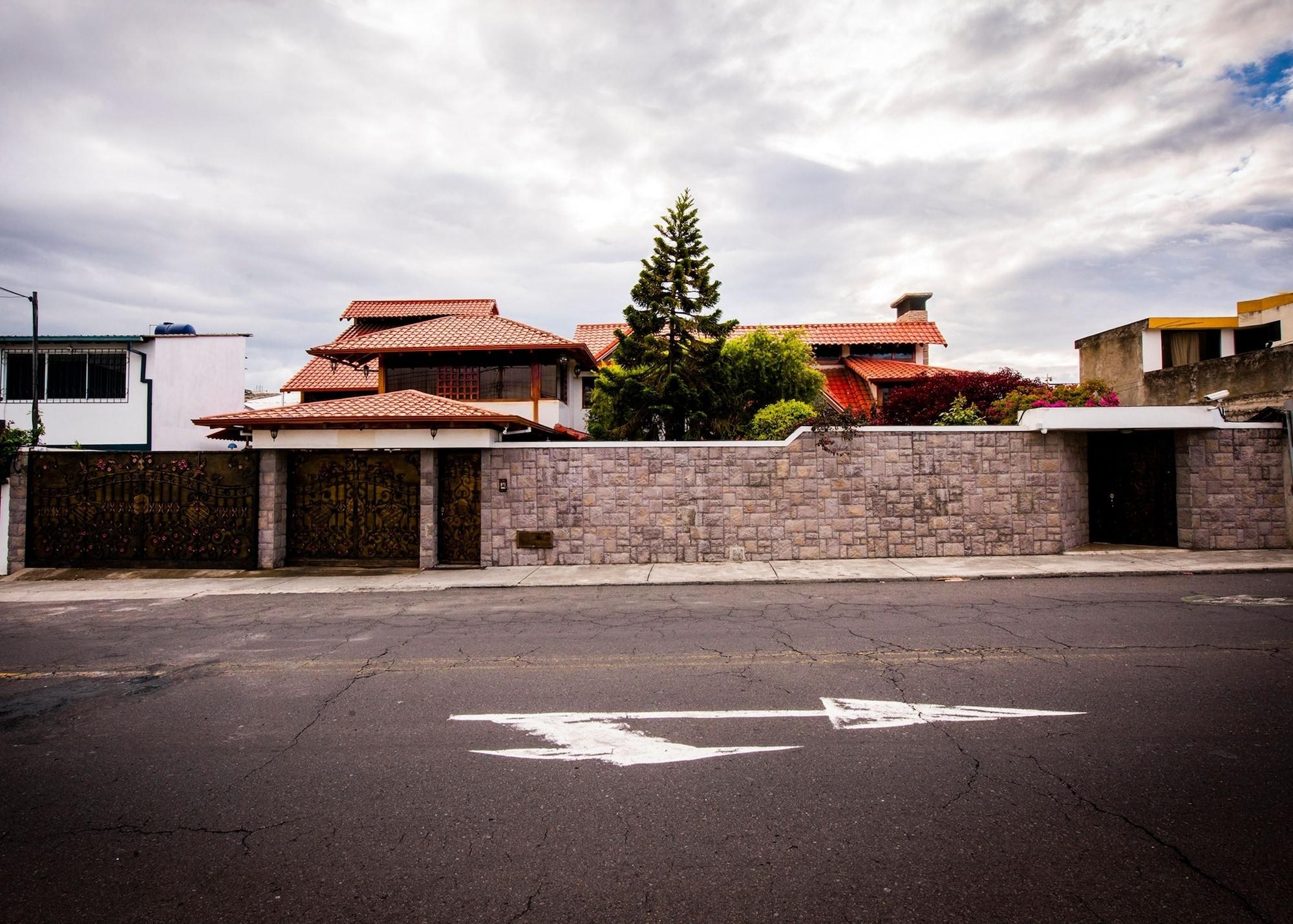 Vista Exterior Hostal Dulce Hogar