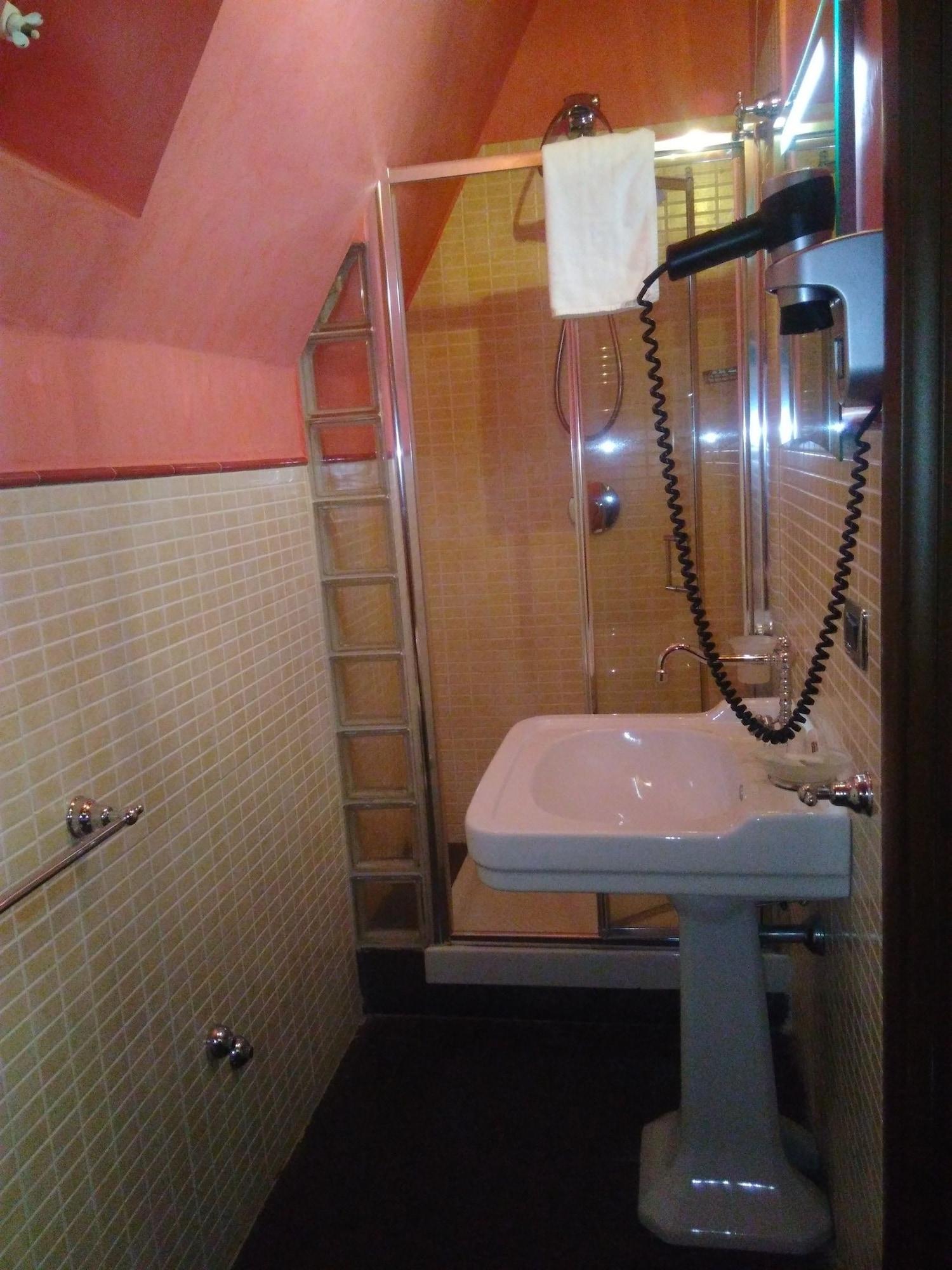 Equipamiento de Habitación Villa Dorata