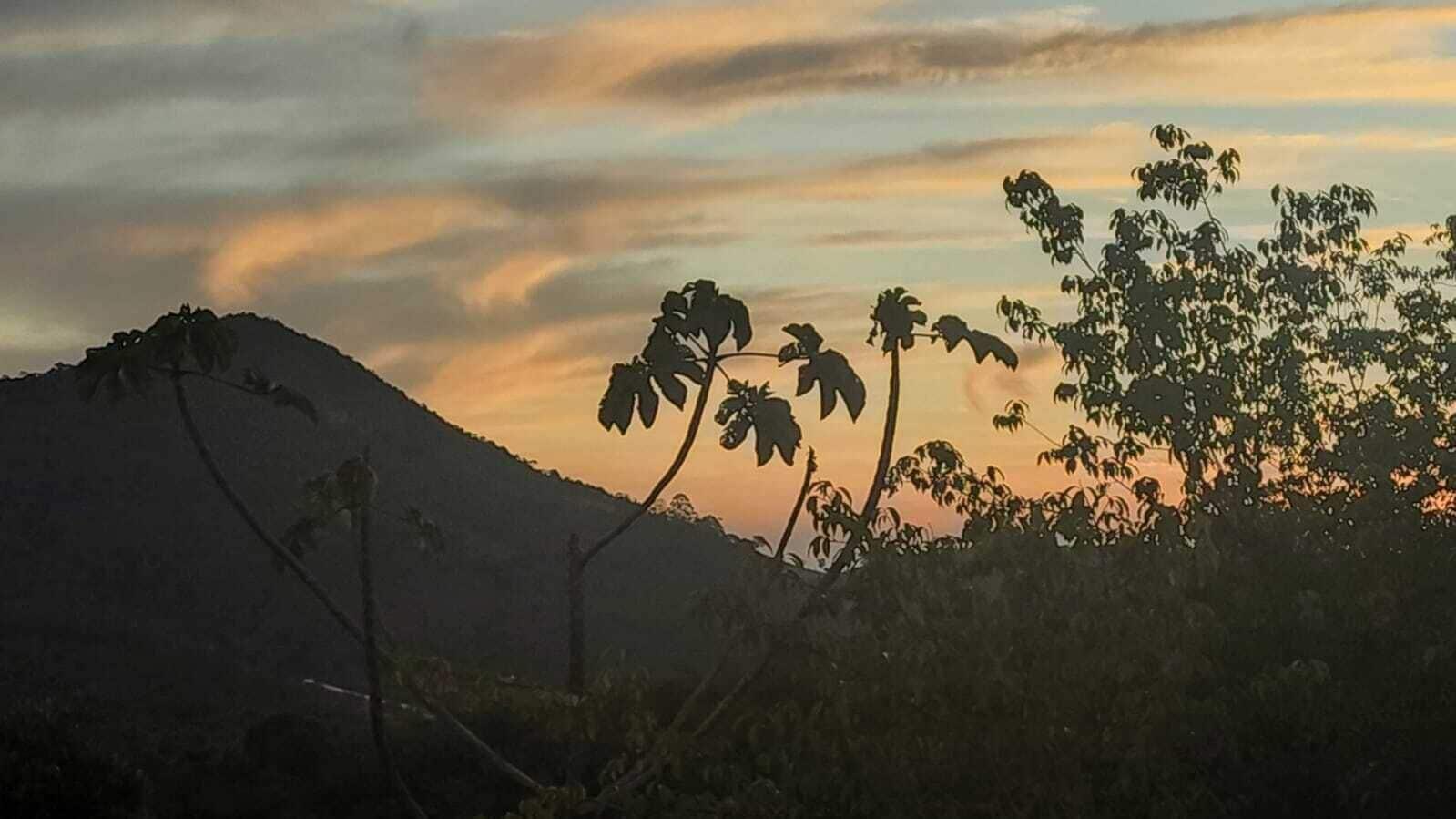 Vista da fachada fazenda vista soberba