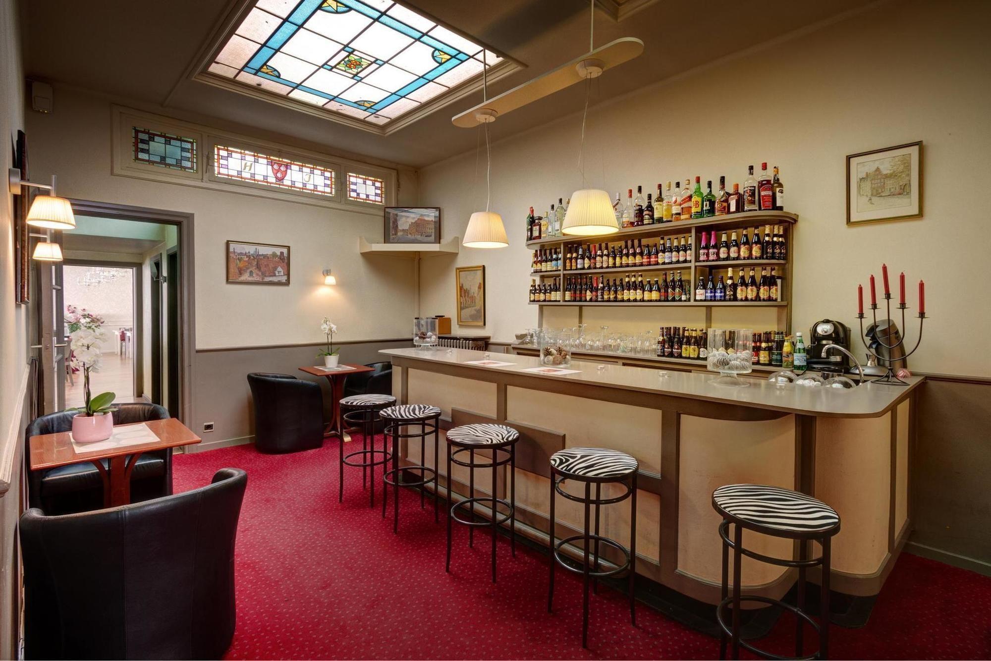 Bar/Salón Hotel Jacobs