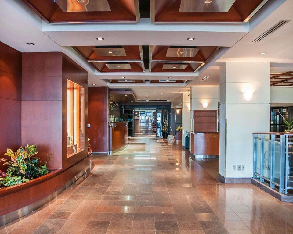 Vista Lobby Quality Hotel Dorval