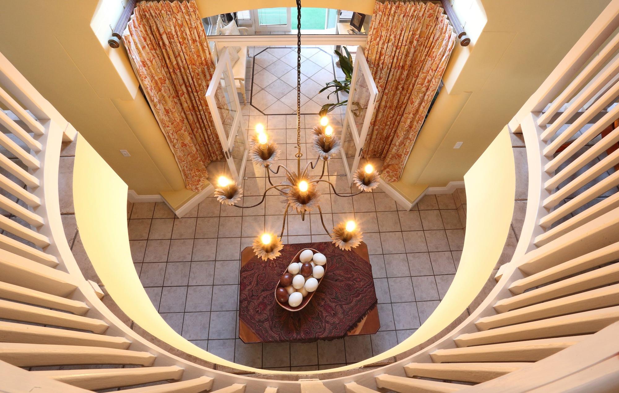 Vista Lobby Serendipity Guest House and Restaurant