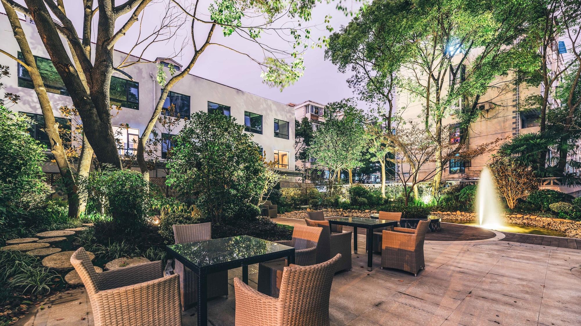 Vista Exterior Atour Hotel Zhongguancun Yongfeng Beijing