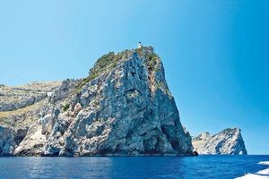 Actividad - Visita la playa de Formentor en catamarán con fondo de cristal