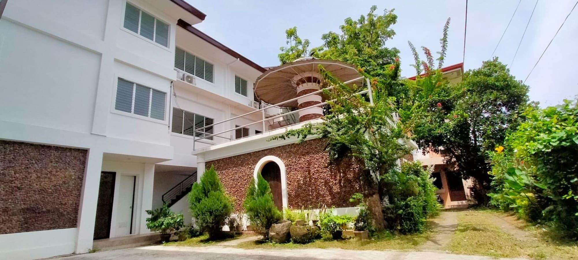 Varios OYO 799 Ddd Habitat Iloilo