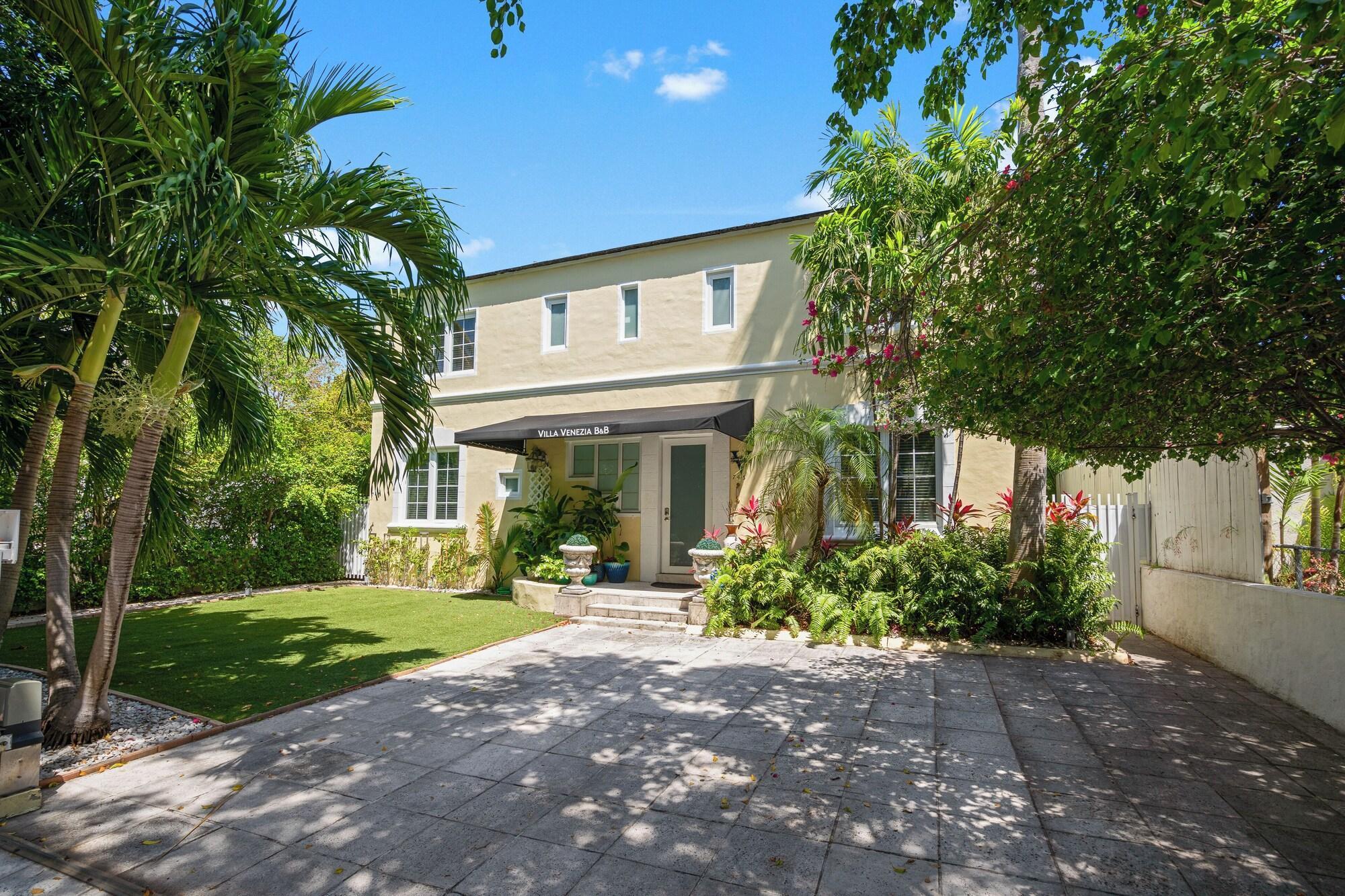 Varios Villa Venezia BB
