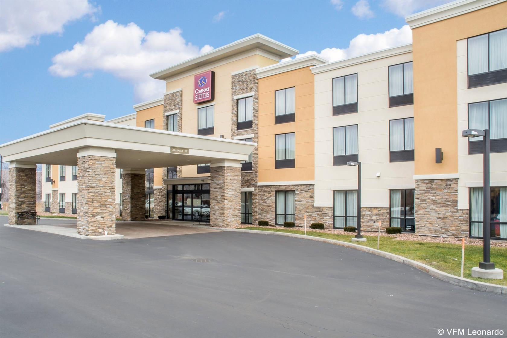 Vista Exterior Cicero Grand - Syracuse North