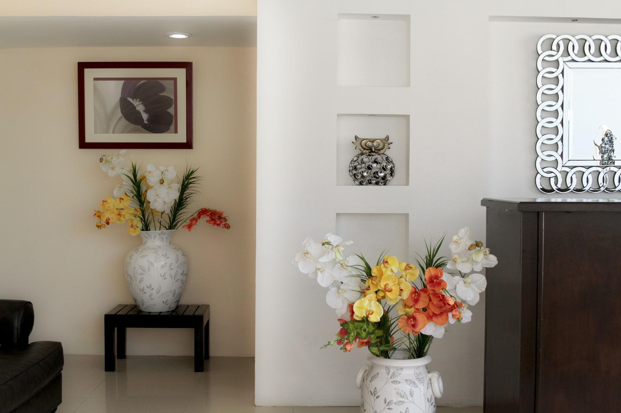 Vista Exterior Hotel Nadet Suites