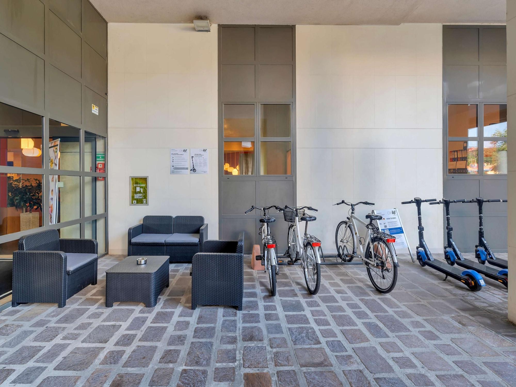 Varios B&B Hotel Cremona