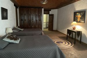 Alquiler Vacacional - Gorgeous Spanish Colonial Style Villa w/ heatable pool & high speed internet.